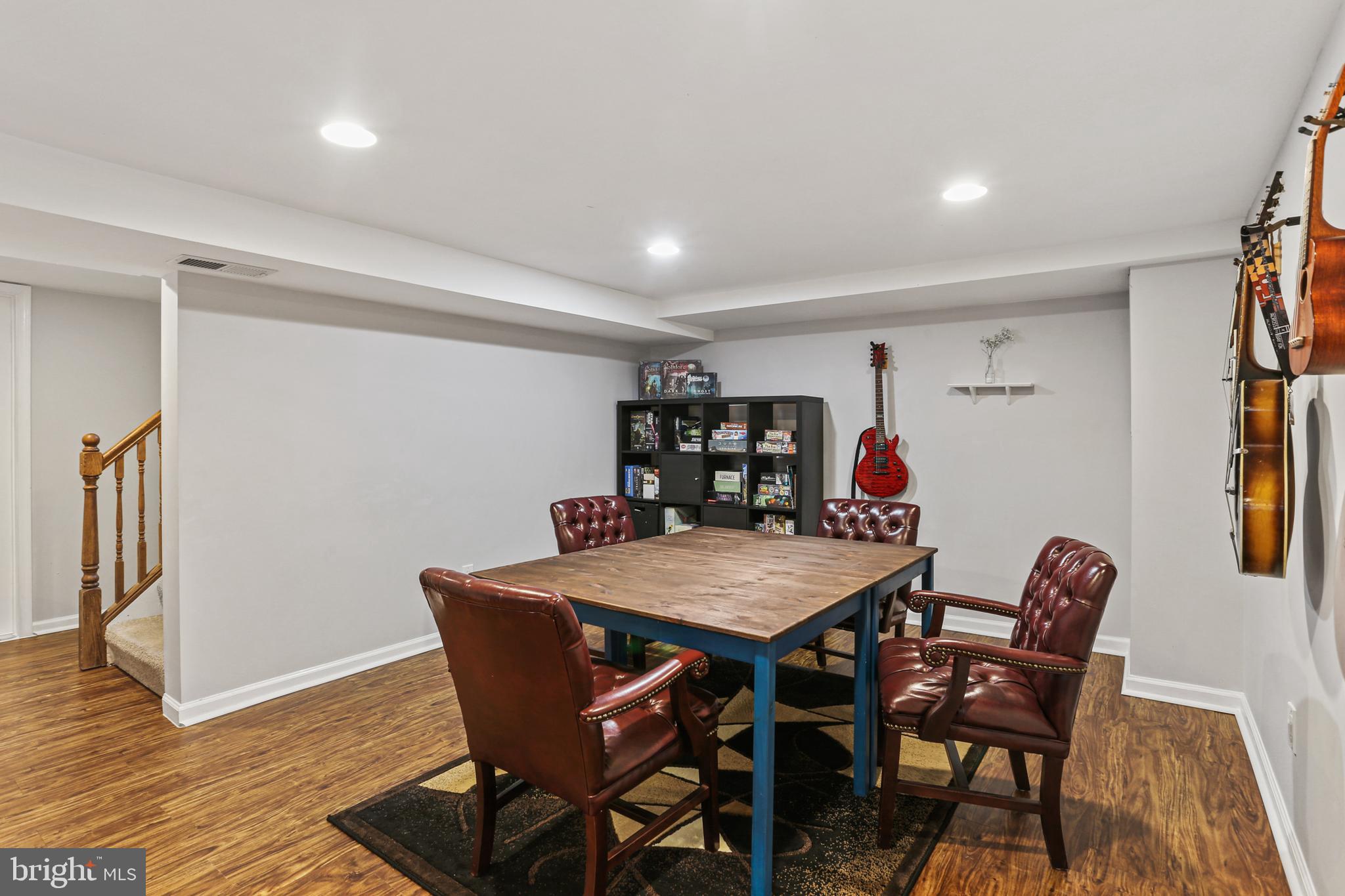 RIPPLING RIDGE - Residential