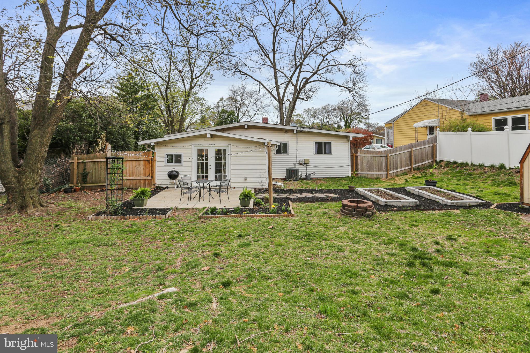 RIPPLING RIDGE - Residential