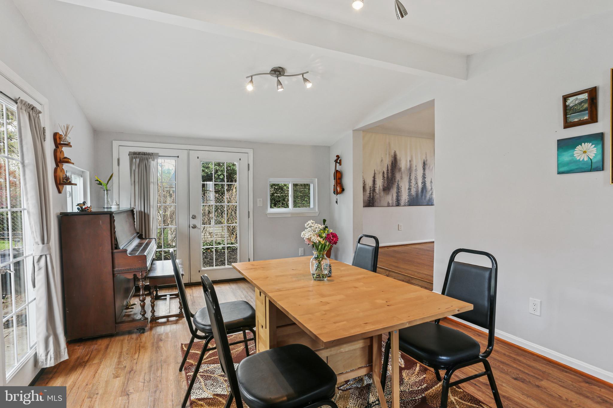 RIPPLING RIDGE - Residential