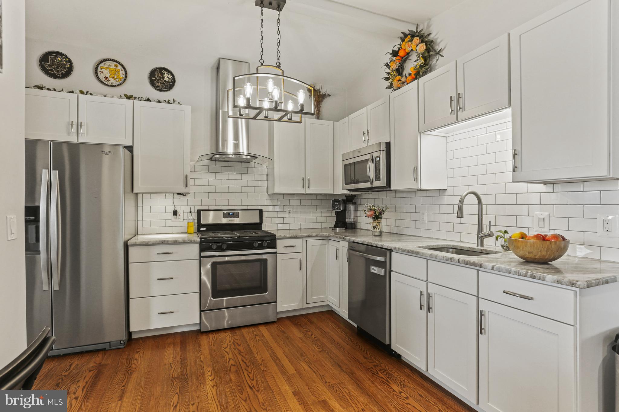 RIPPLING RIDGE - Residential