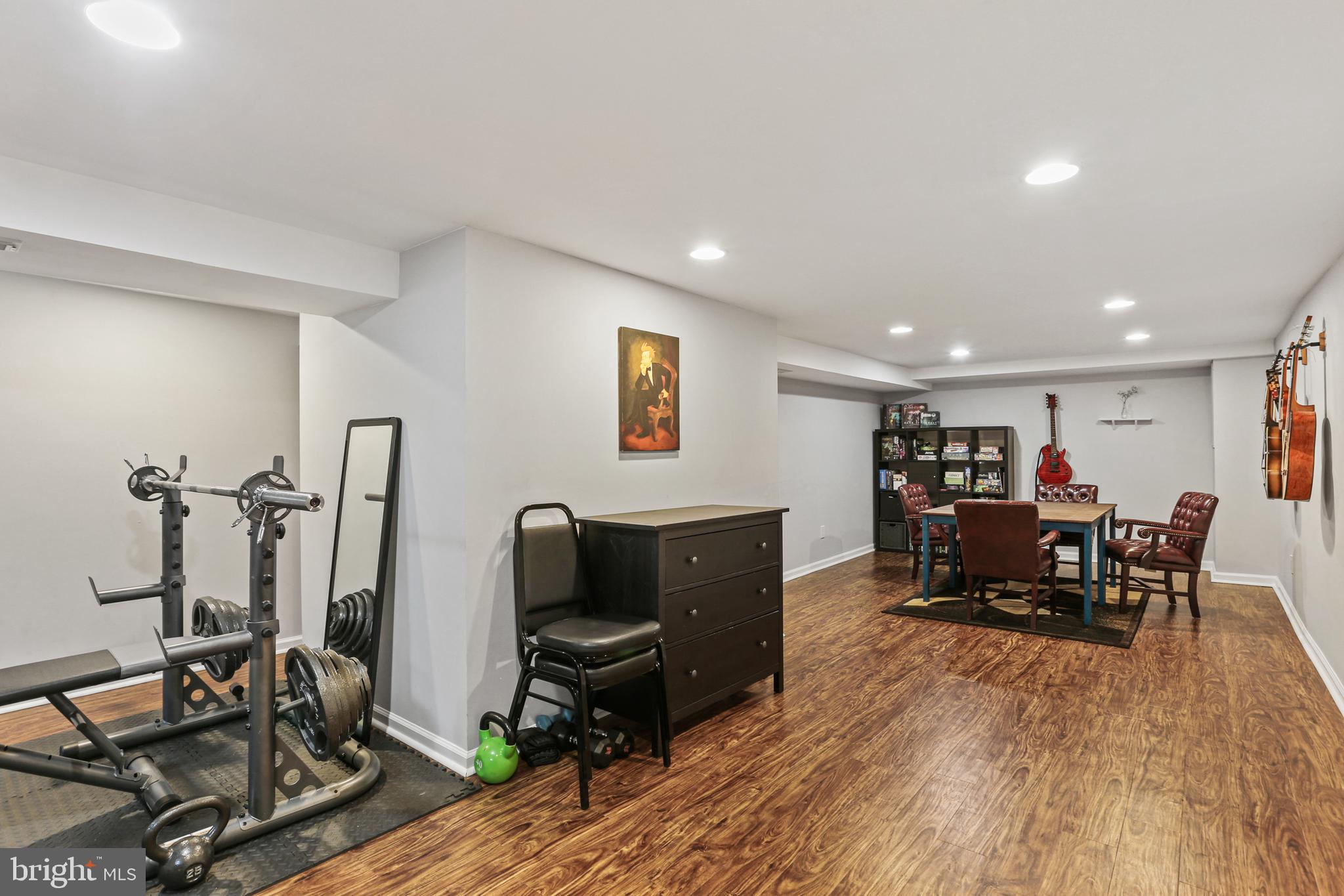 RIPPLING RIDGE - Residential