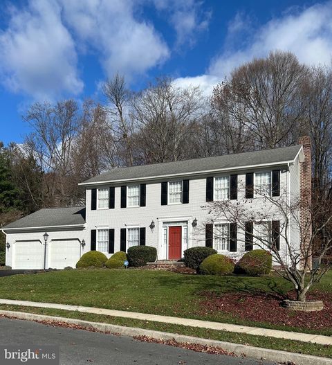 2430 E BAYBERRY DRIVE HARRISBURG PA 17112