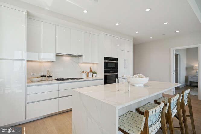 TYSONS CORNER - Residential