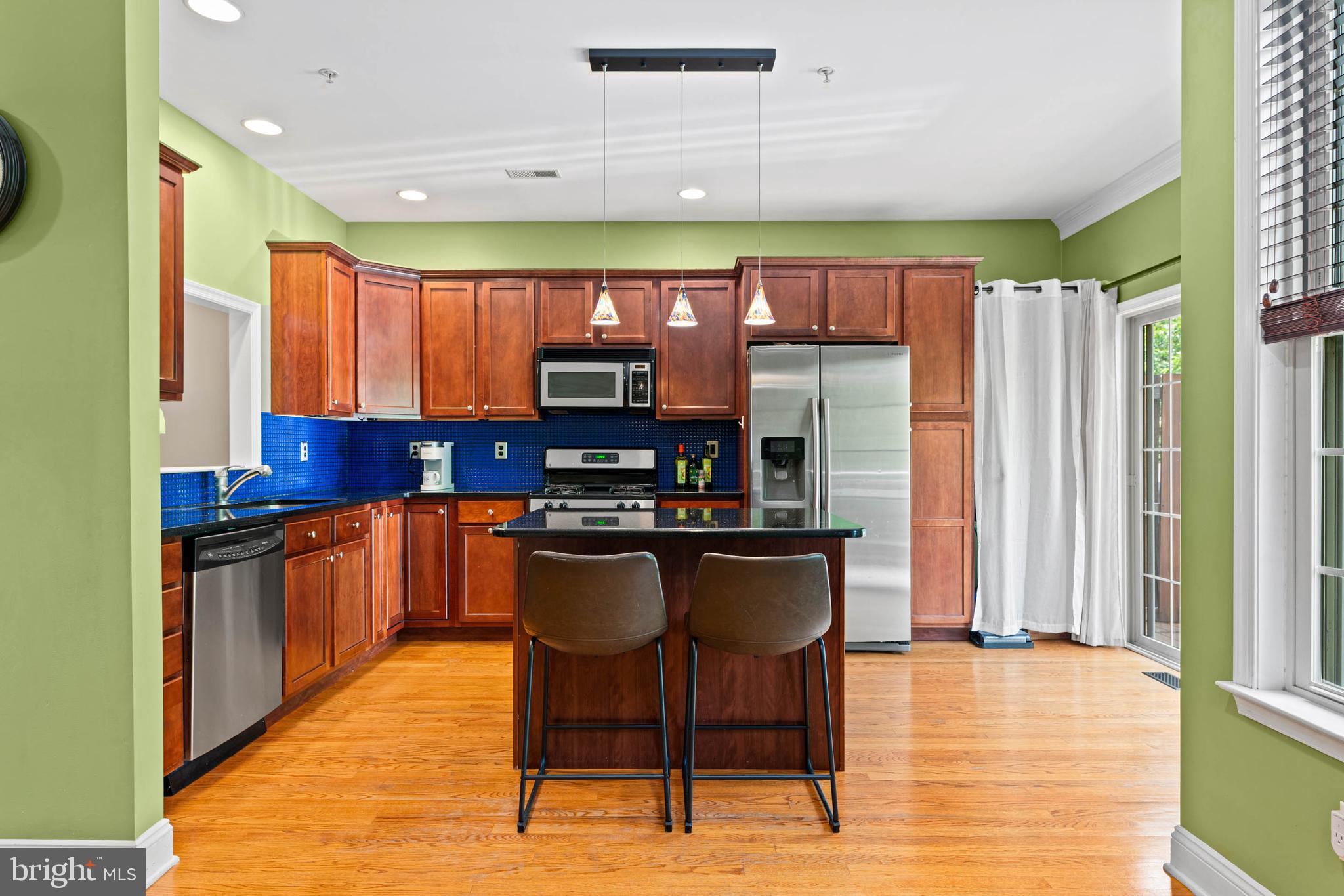 HILLCREST GLEN - Residential