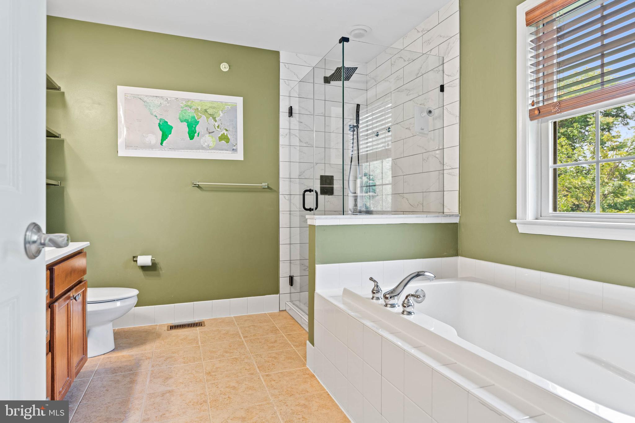 HILLCREST GLEN - Residential