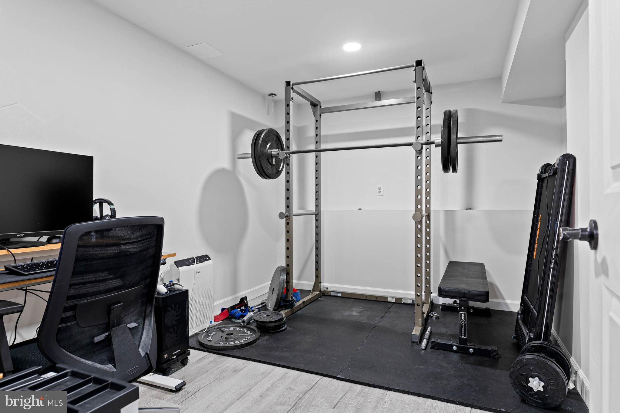 HILLCREST GLEN - Residential