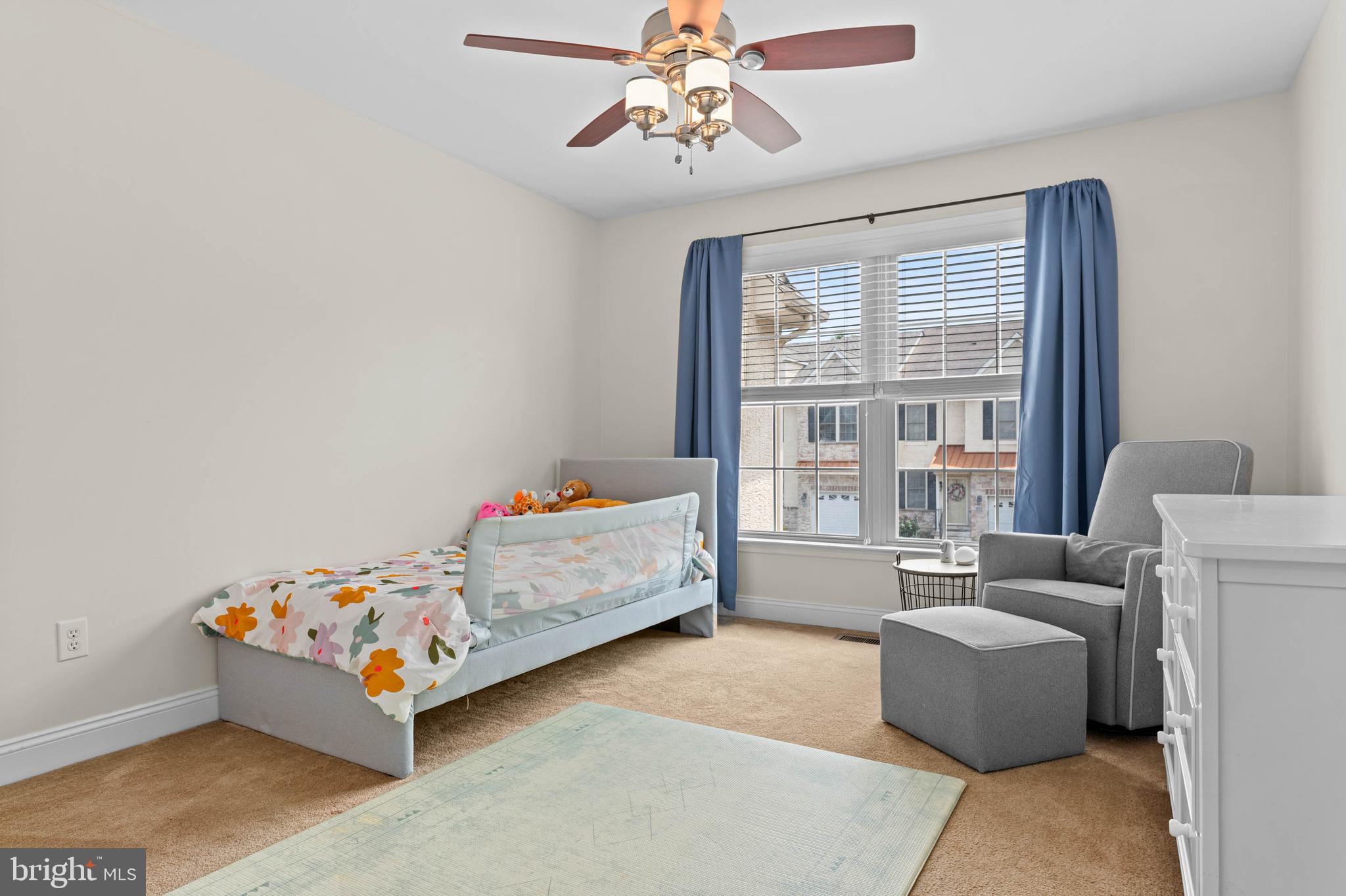 HILLCREST GLEN - Residential