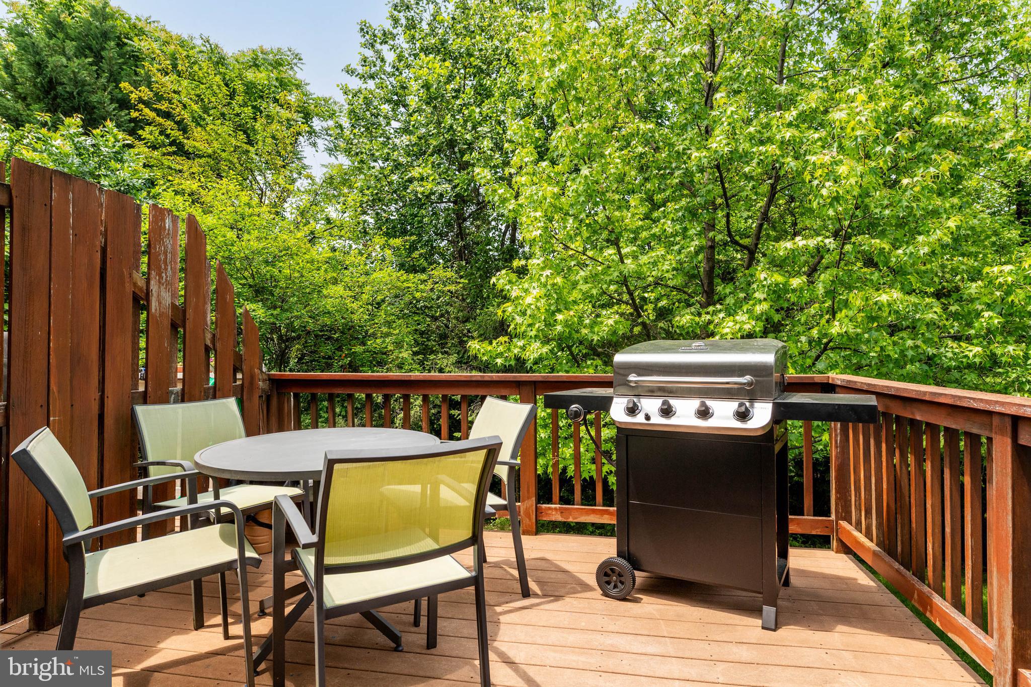 HILLCREST GLEN - Residential