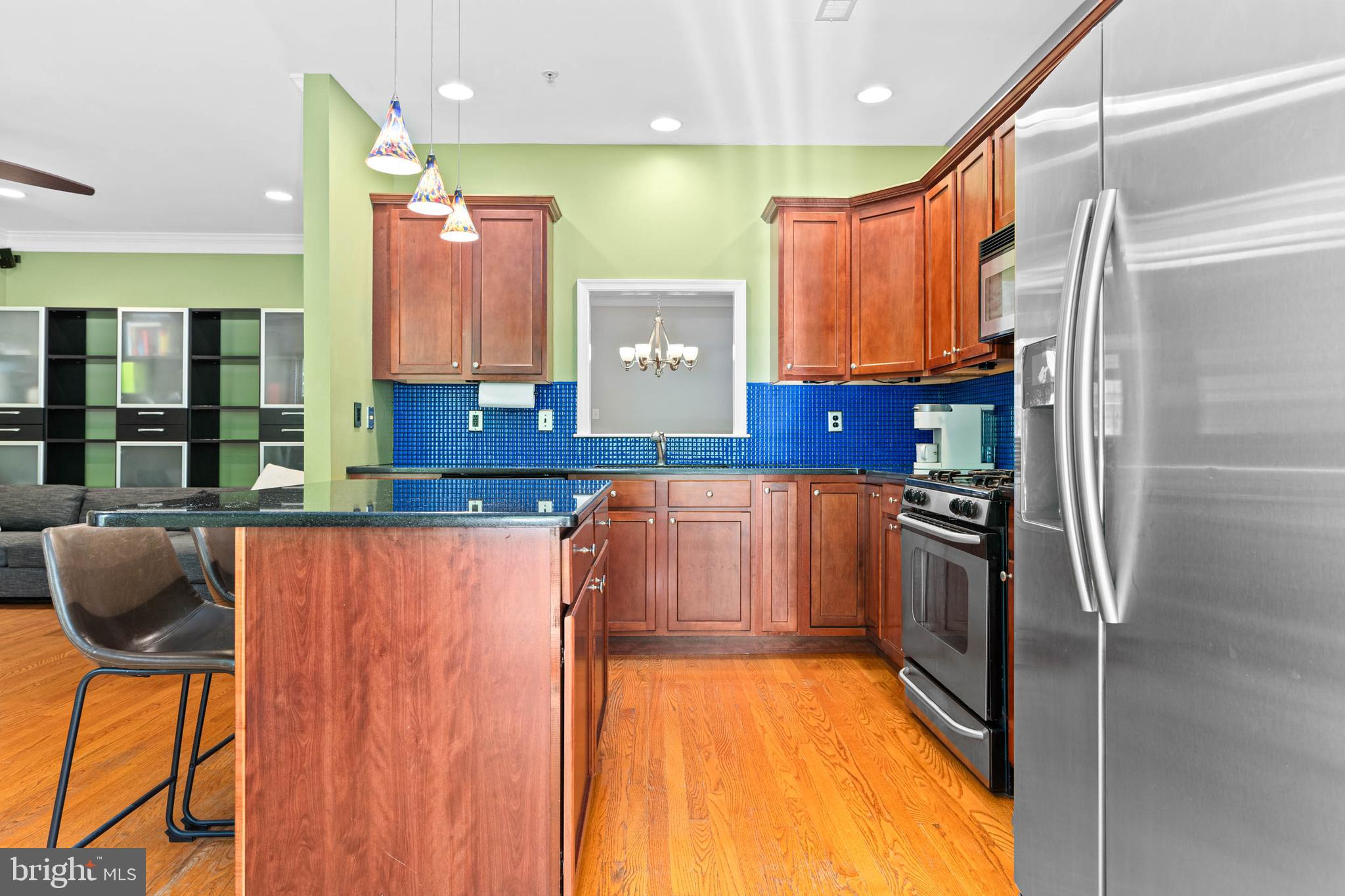 HILLCREST GLEN - Residential