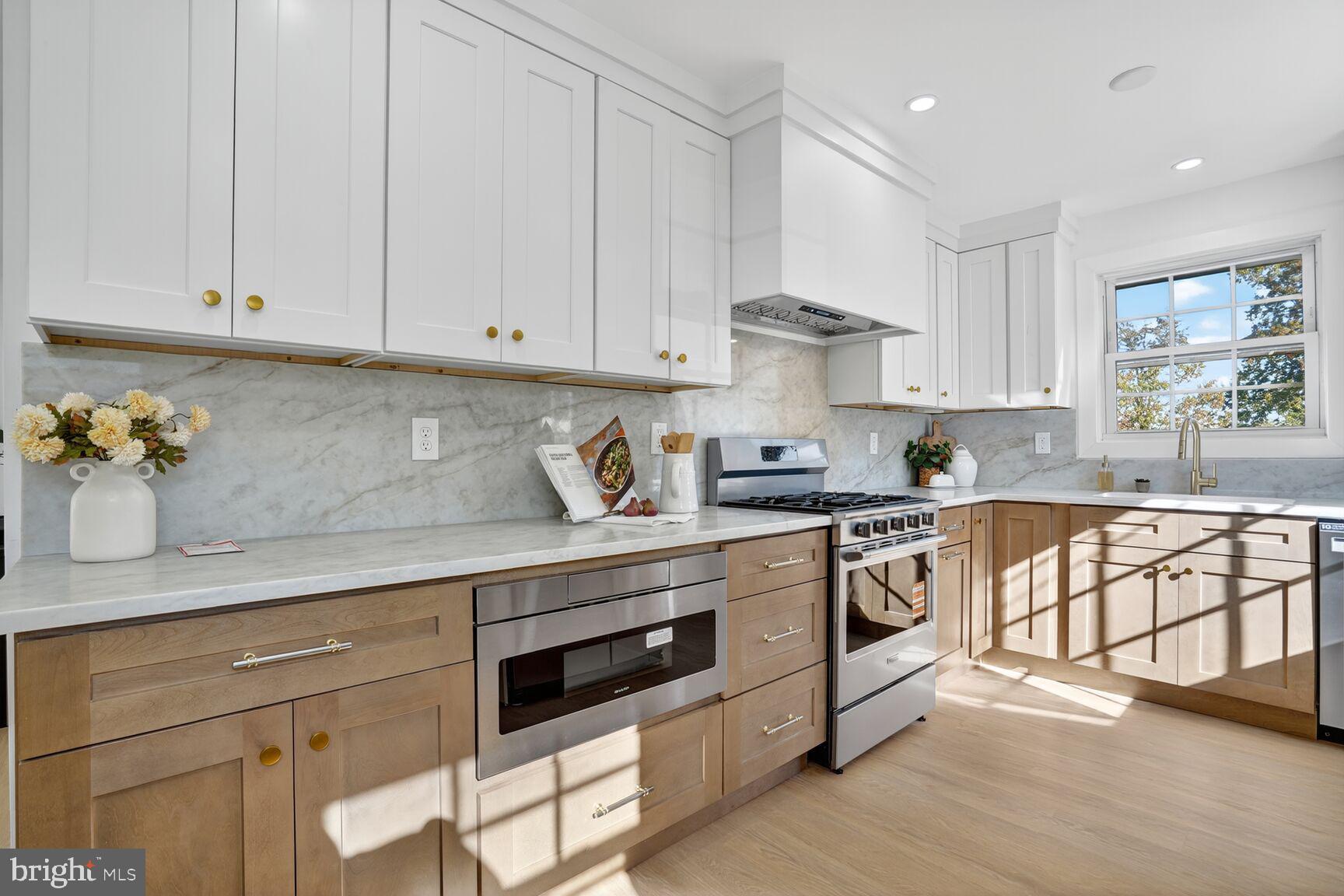 POHICK ESTATES - Residential