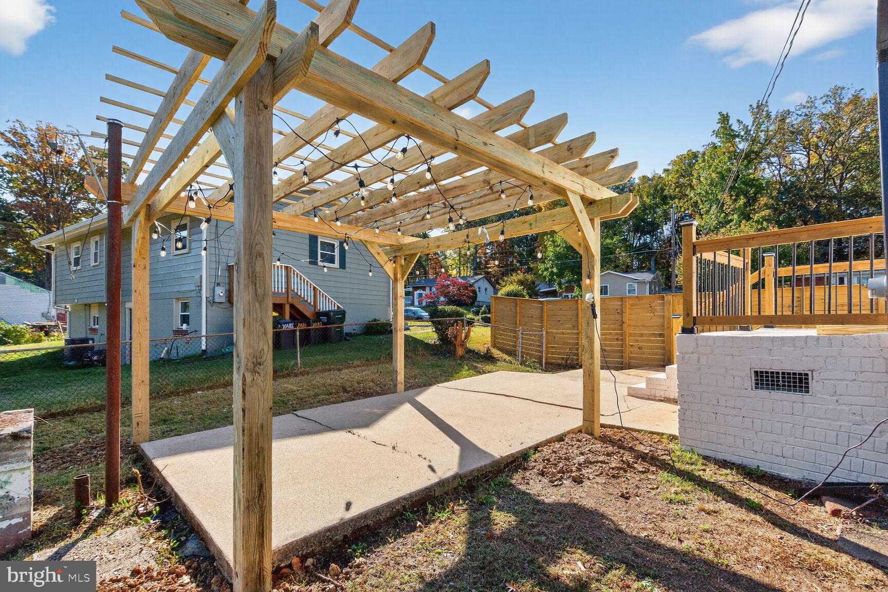 POHICK ESTATES - Residential