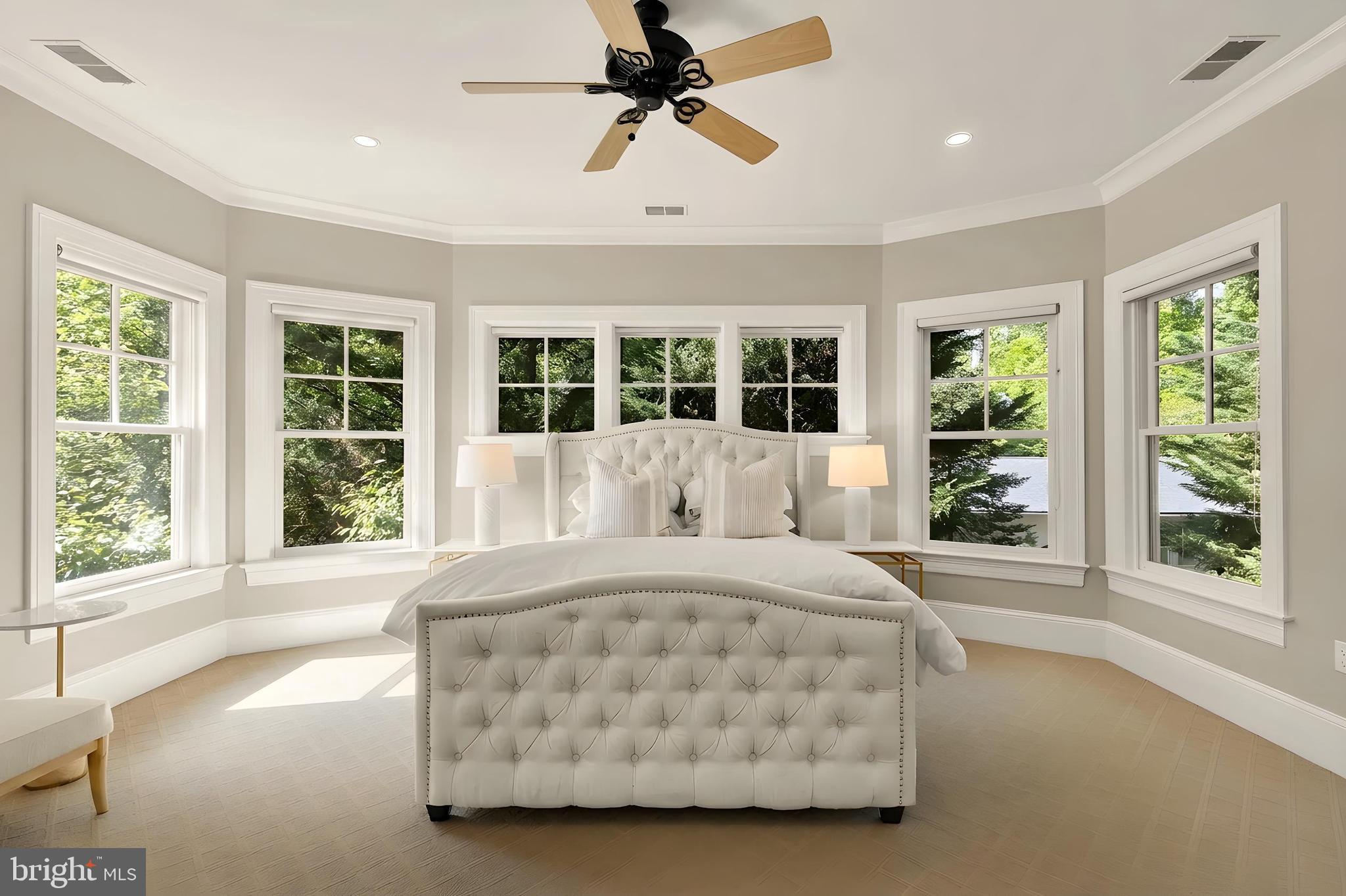BRADLEY HILLS GROVE - Residential