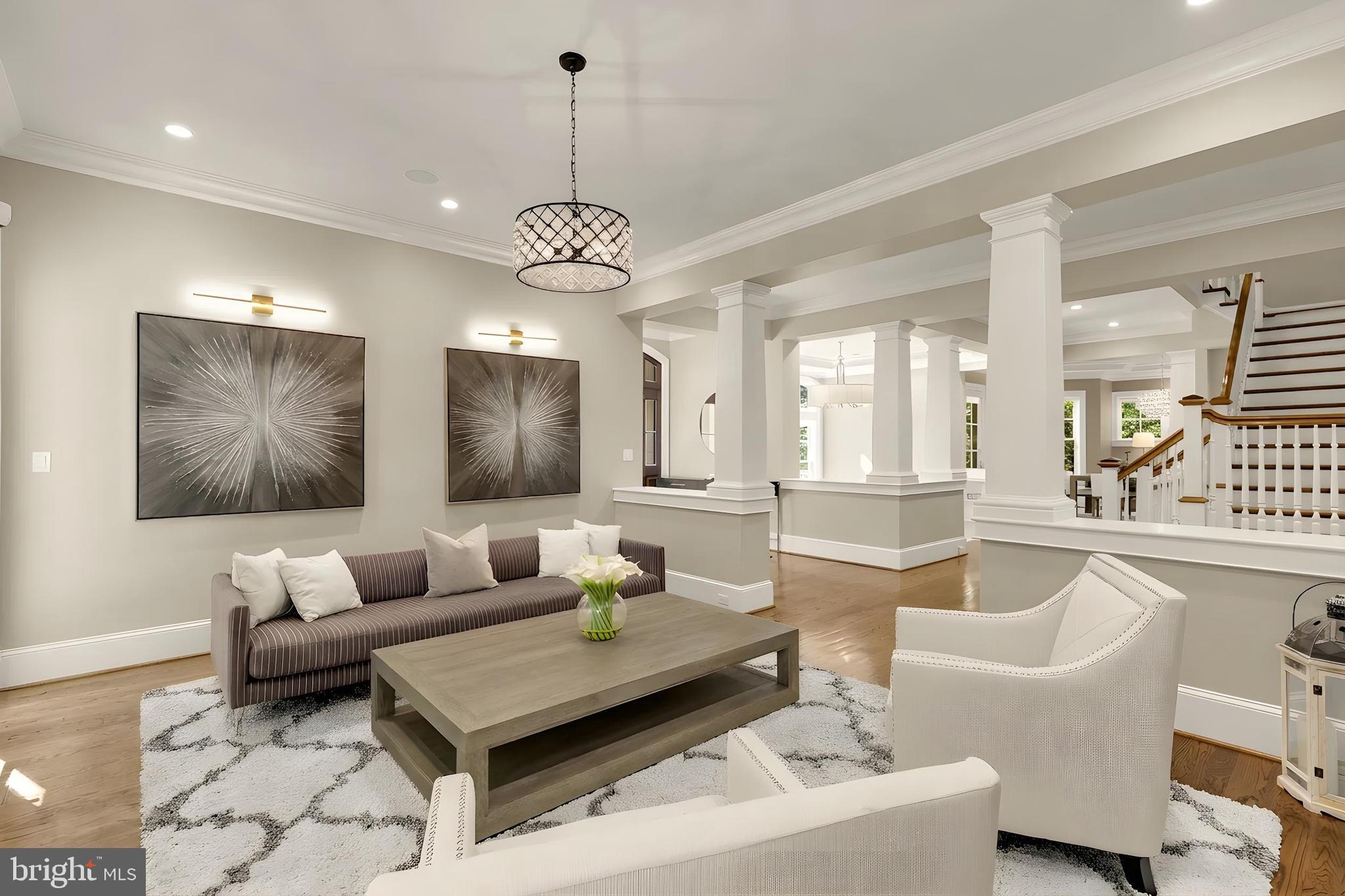BRADLEY HILLS GROVE - Residential