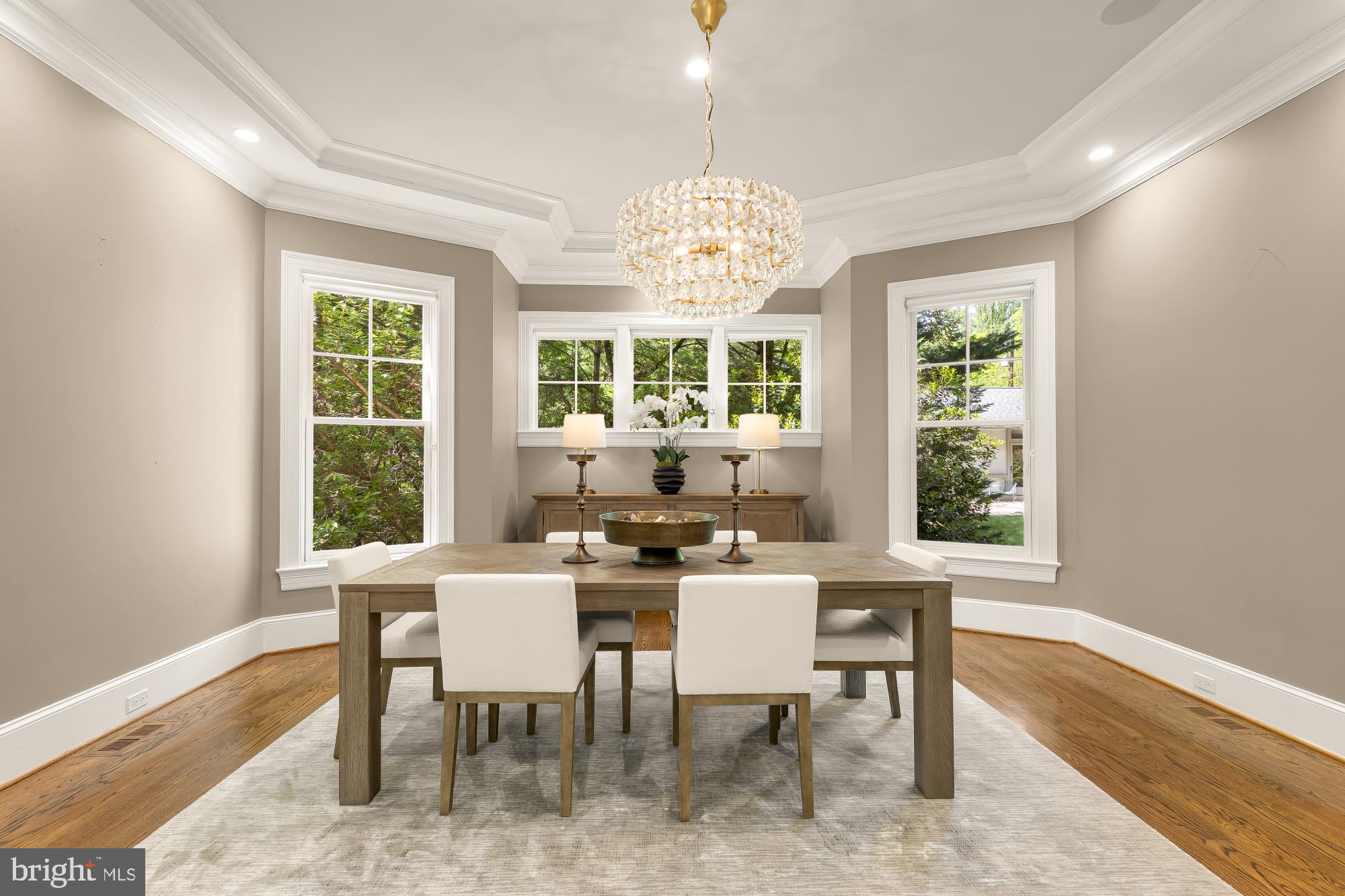 BRADLEY HILLS GROVE - Residential