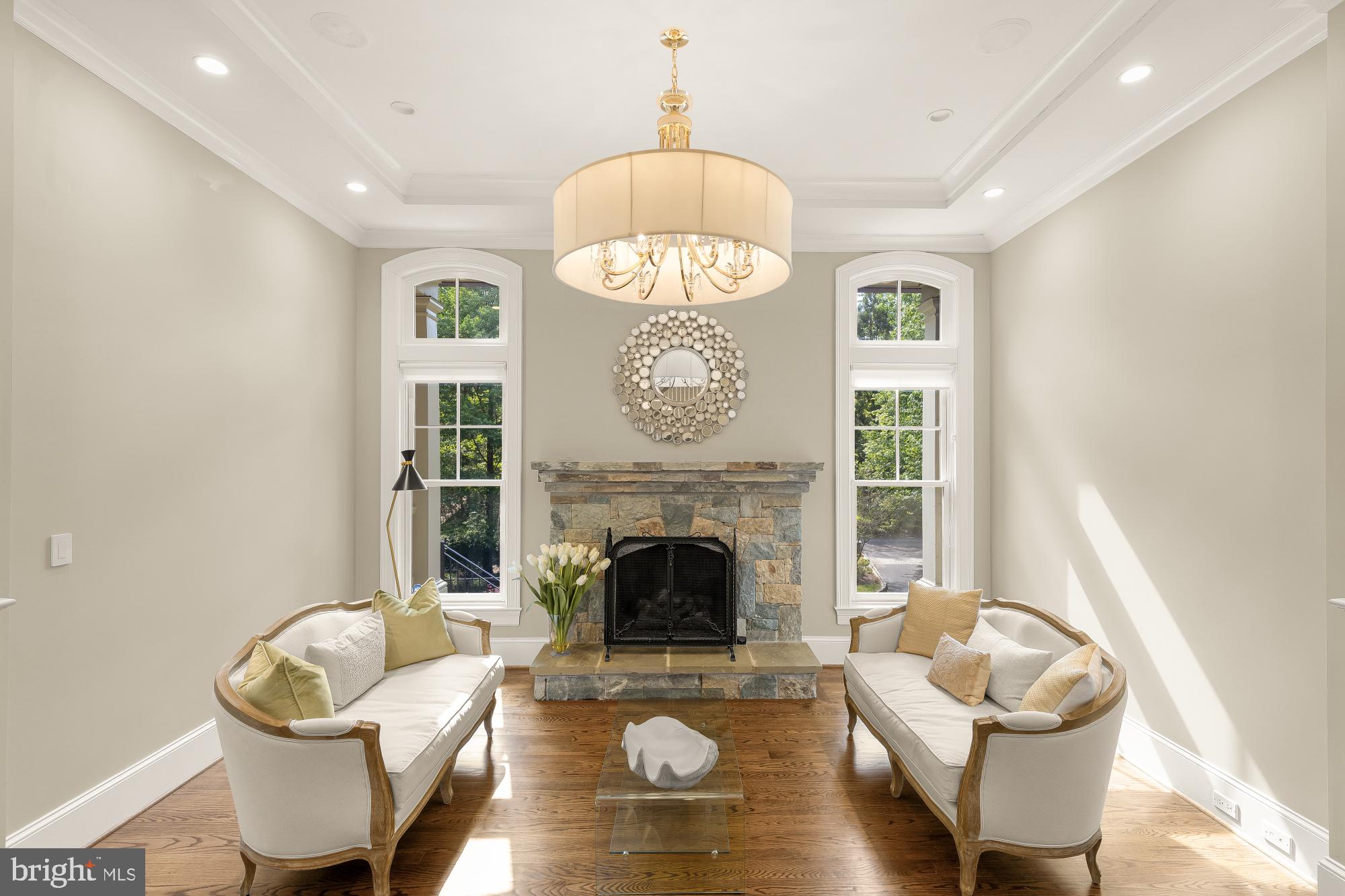BRADLEY HILLS GROVE - Residential
