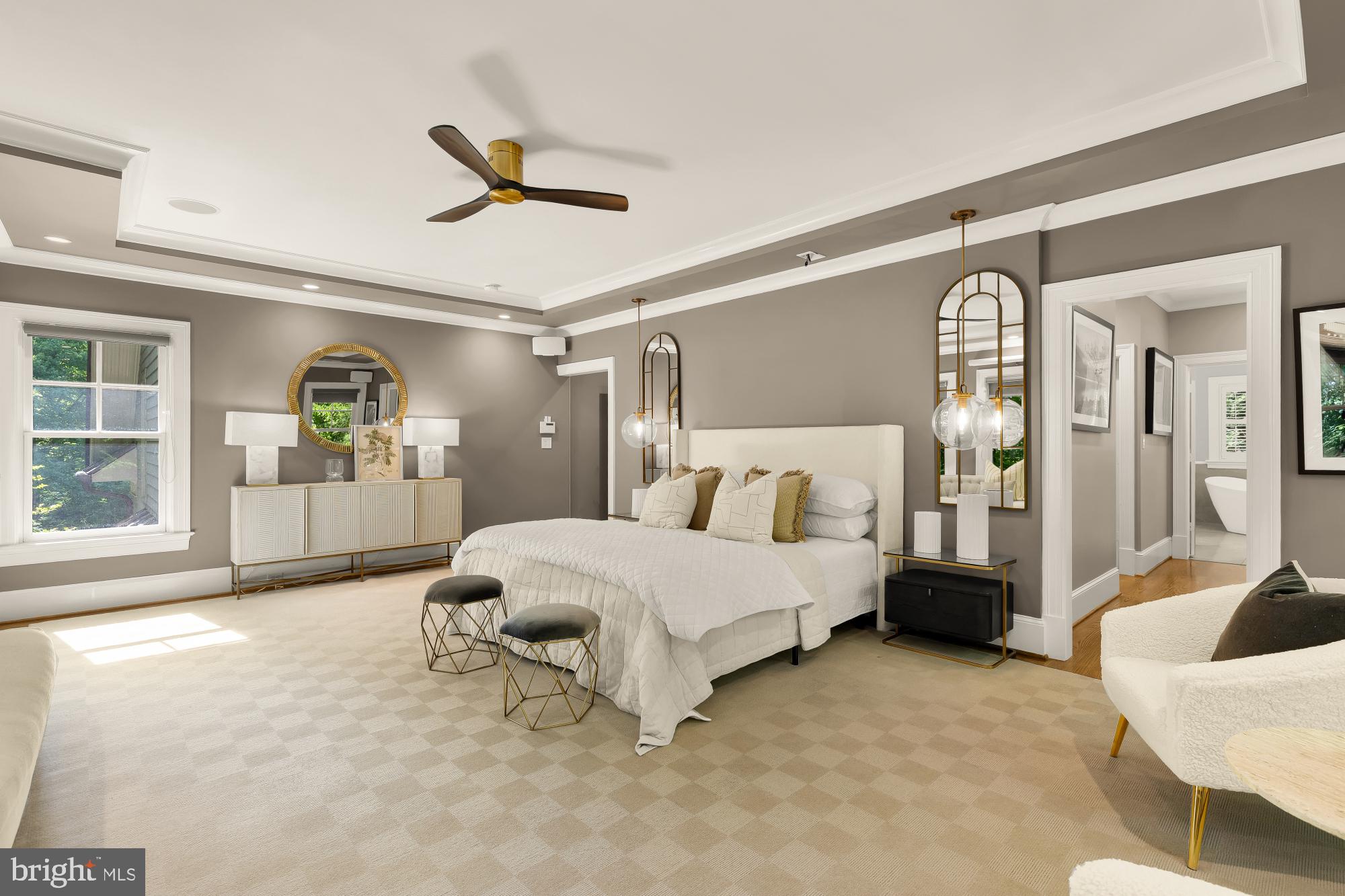 BRADLEY HILLS GROVE - Residential