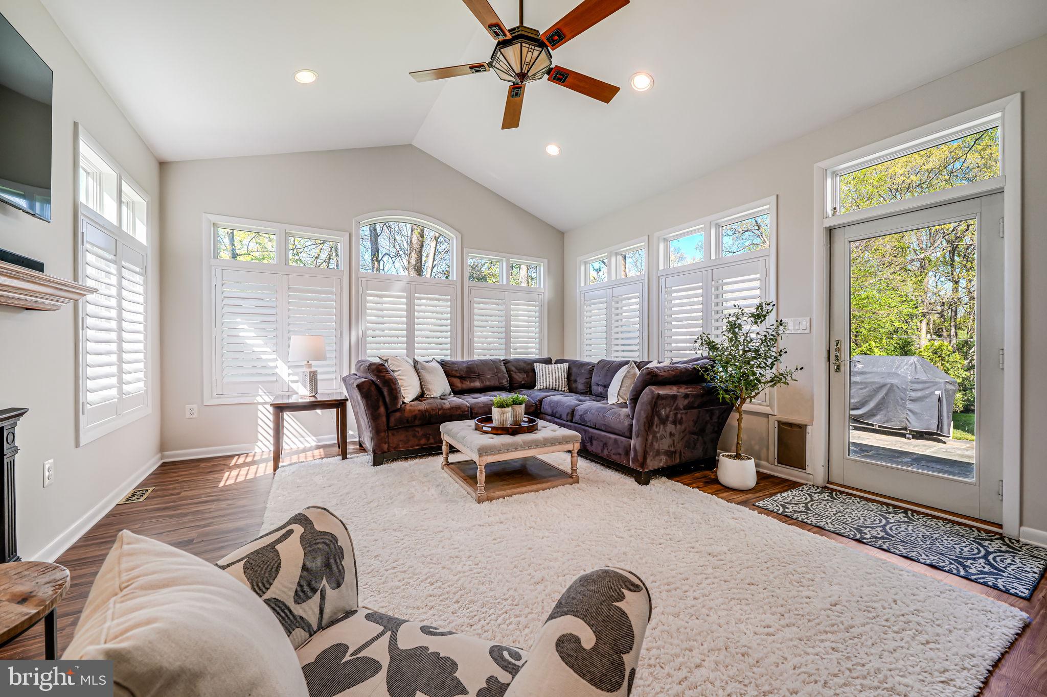 EUDORA - Residential