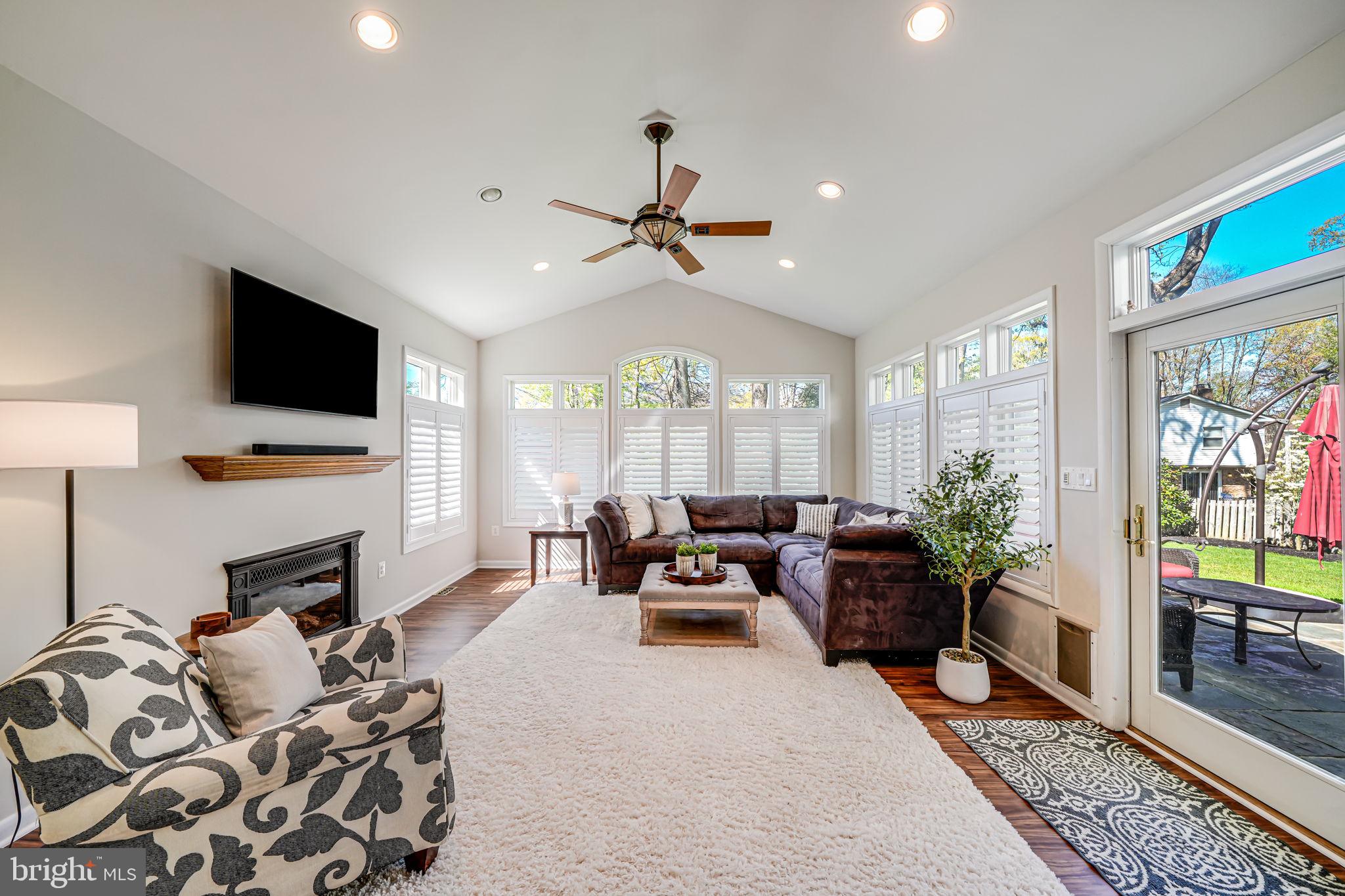 EUDORA - Residential