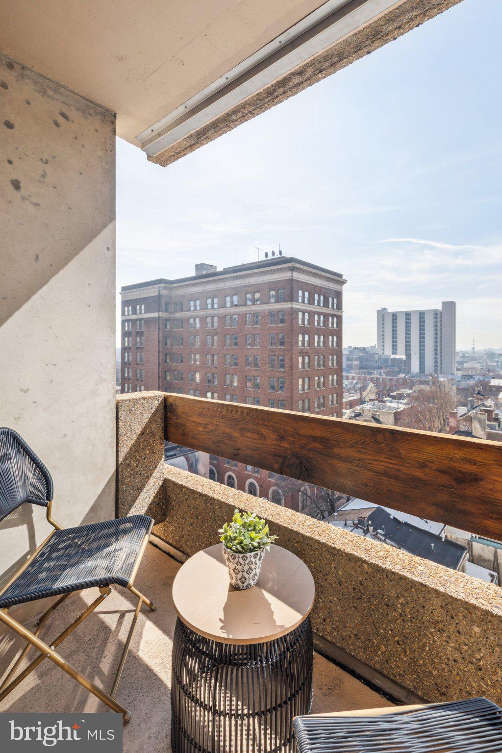 WASHINGTON SQ WEST - Residential