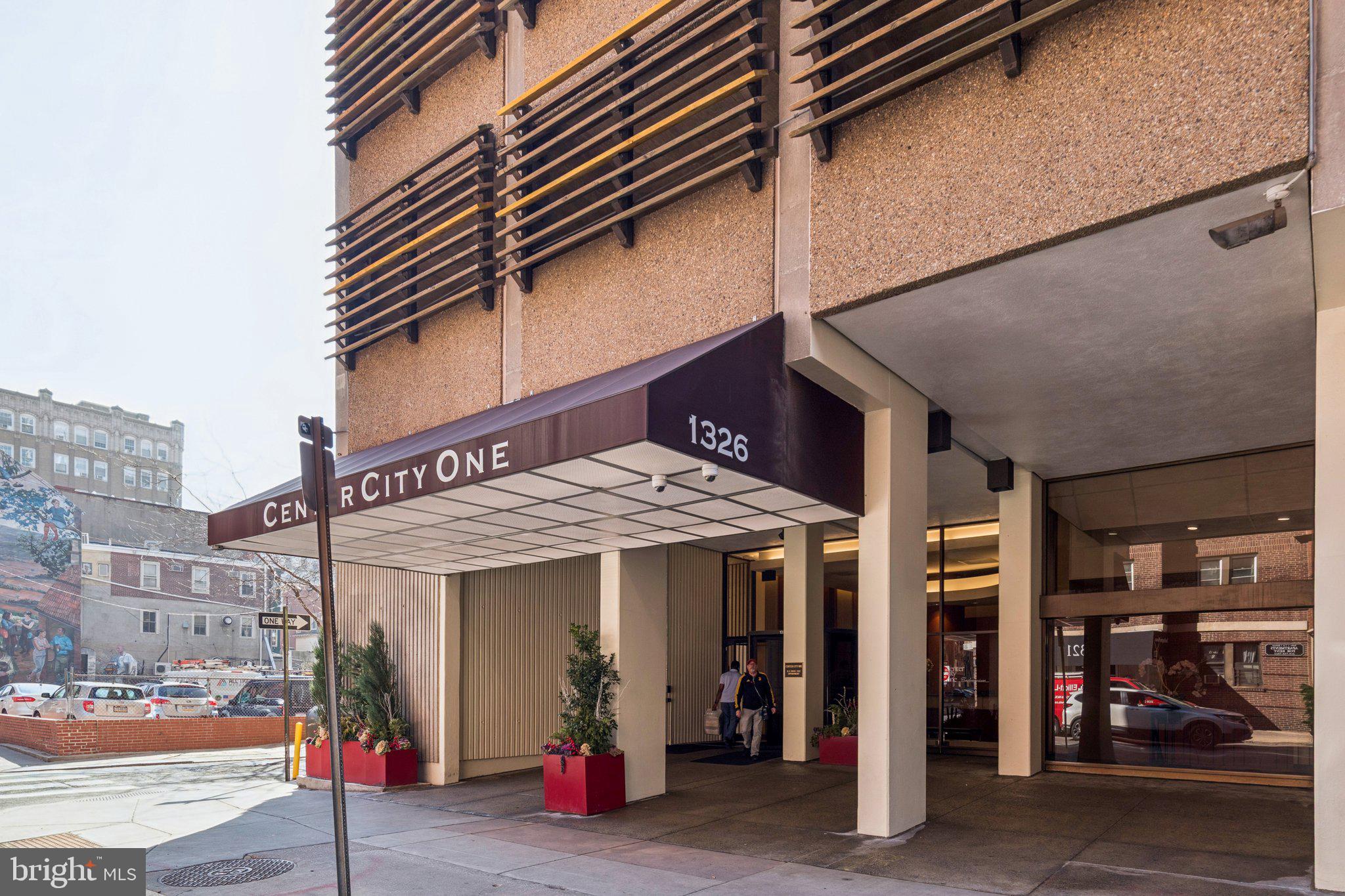 WASHINGTON SQ WEST - Residential