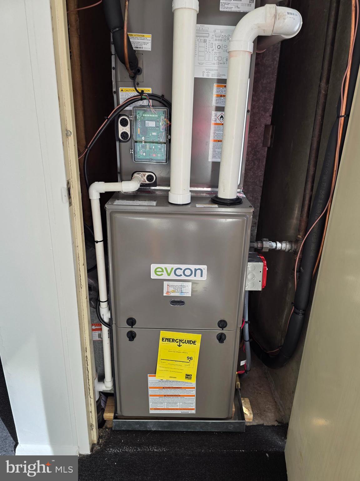 WASHINGTON SQ WEST - Residential