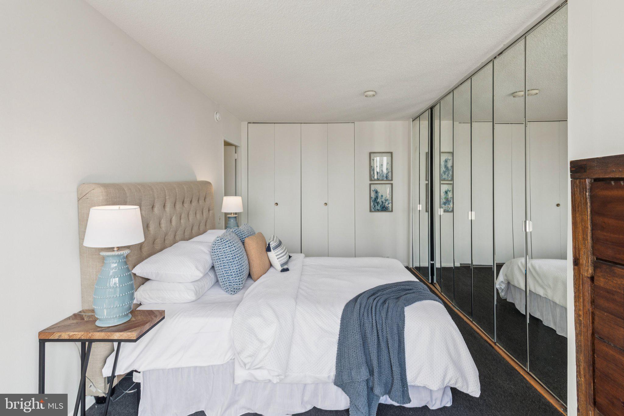 WASHINGTON SQ WEST - Residential