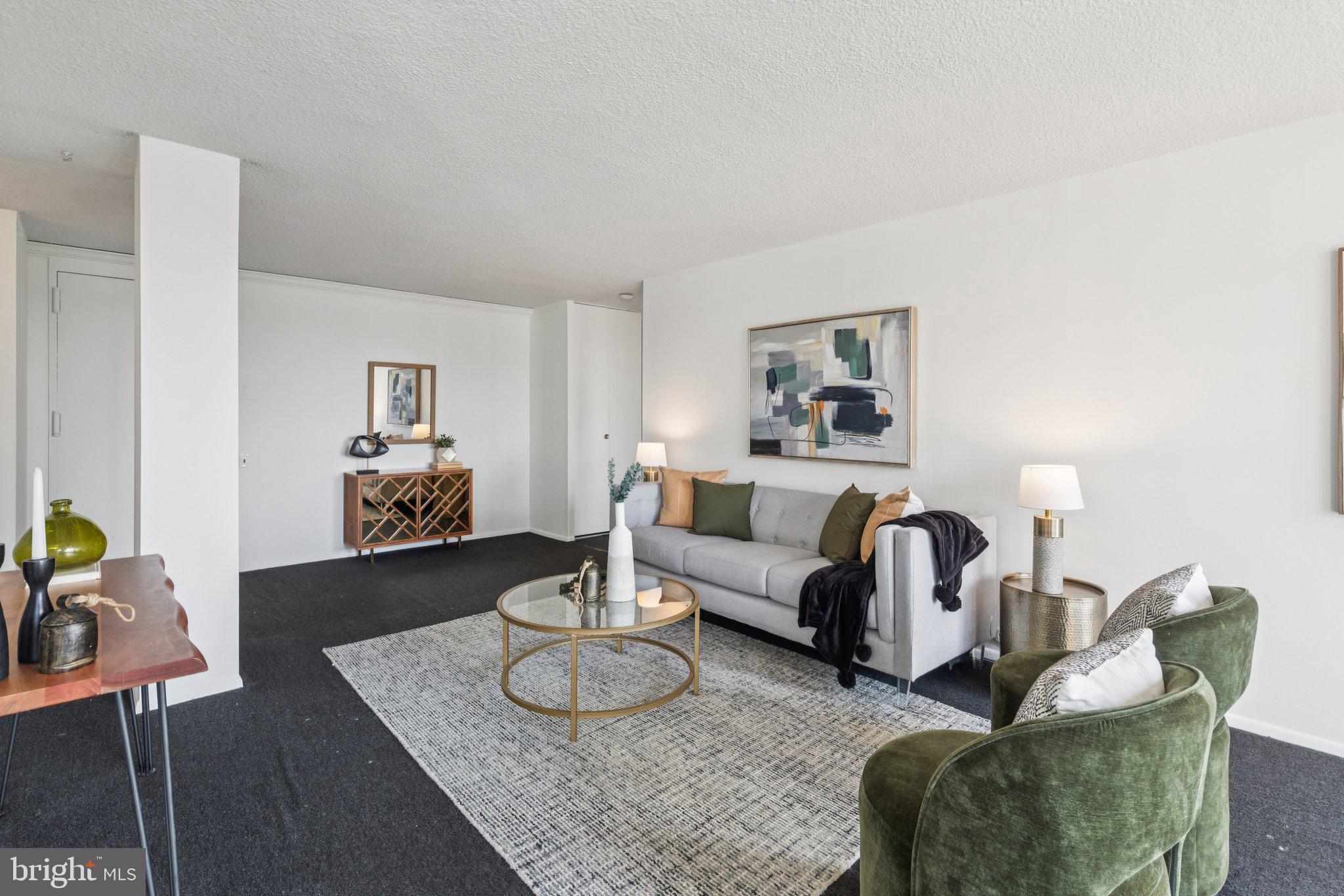 WASHINGTON SQ WEST - Residential