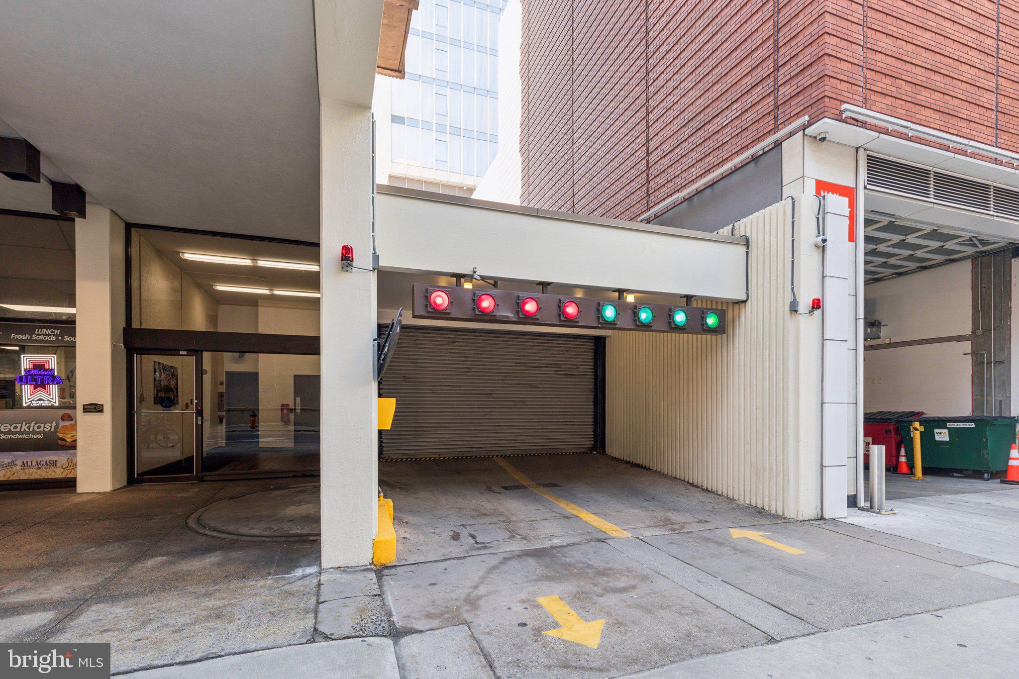 WASHINGTON SQ WEST - Residential