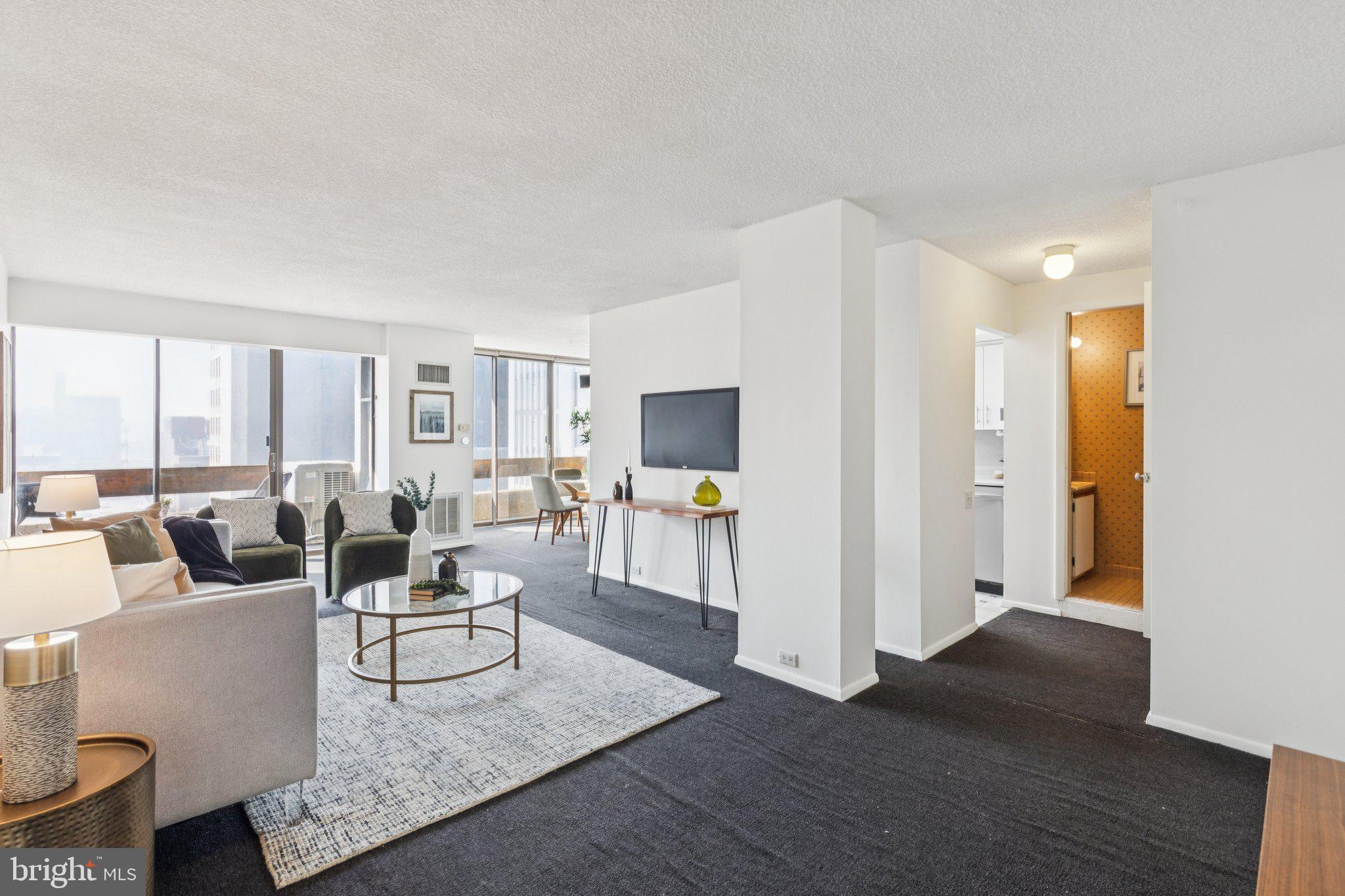 WASHINGTON SQ WEST - Residential