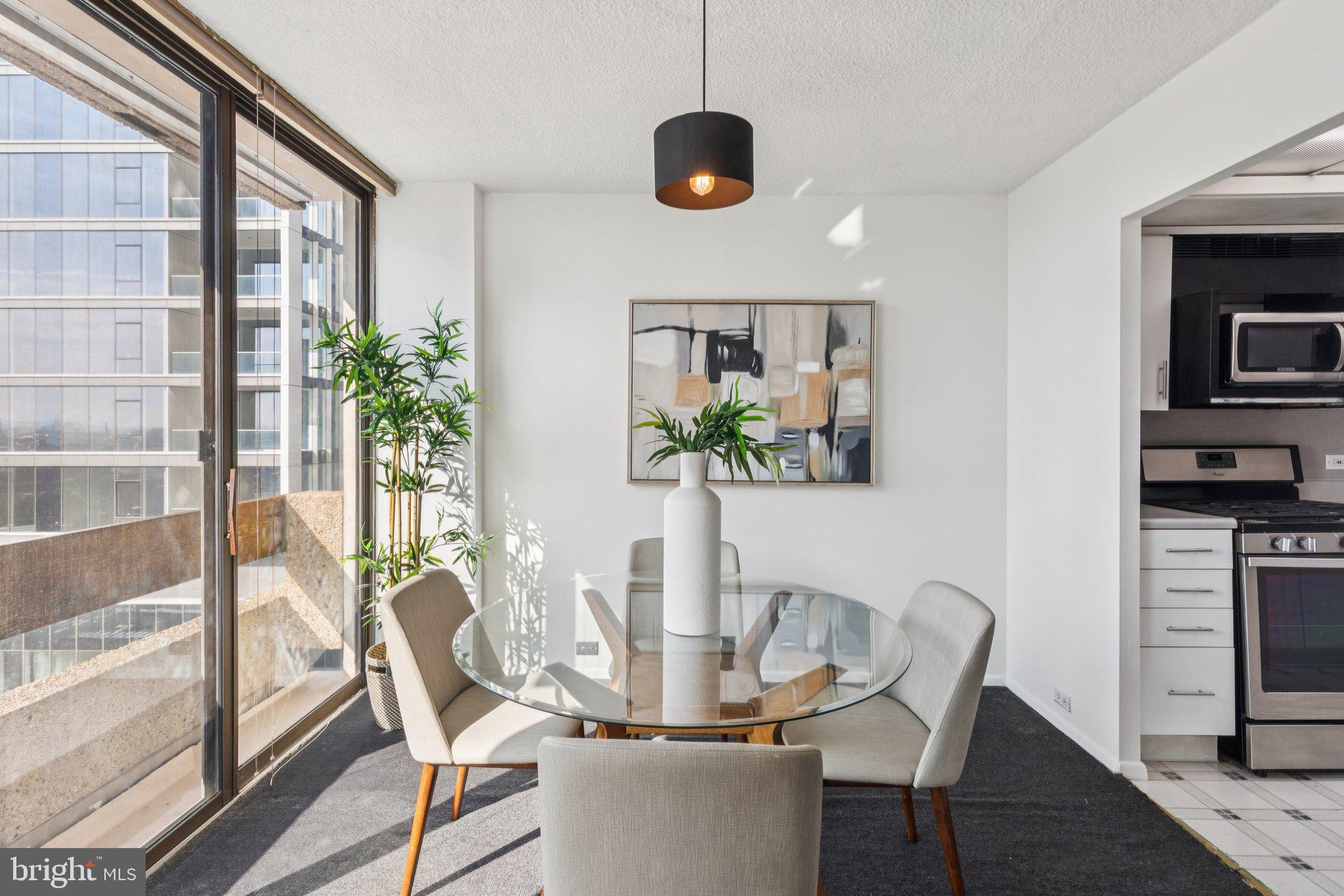 WASHINGTON SQ WEST - Residential