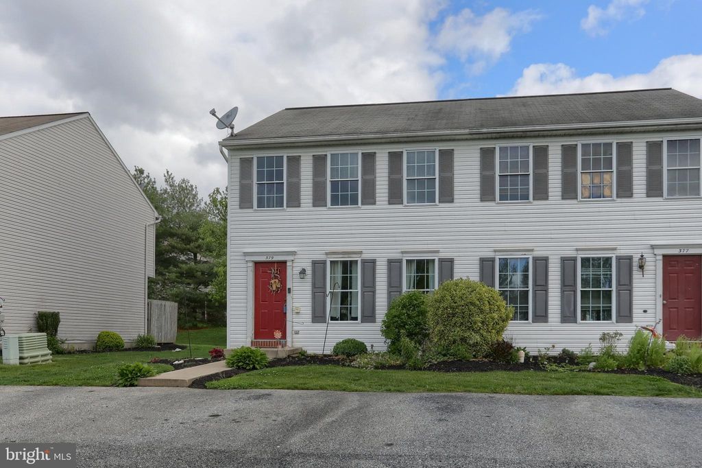 Photo of 379 DEERFIELD DR, MOUNT JOY, PA 17552 (MLS # PALA2034140)