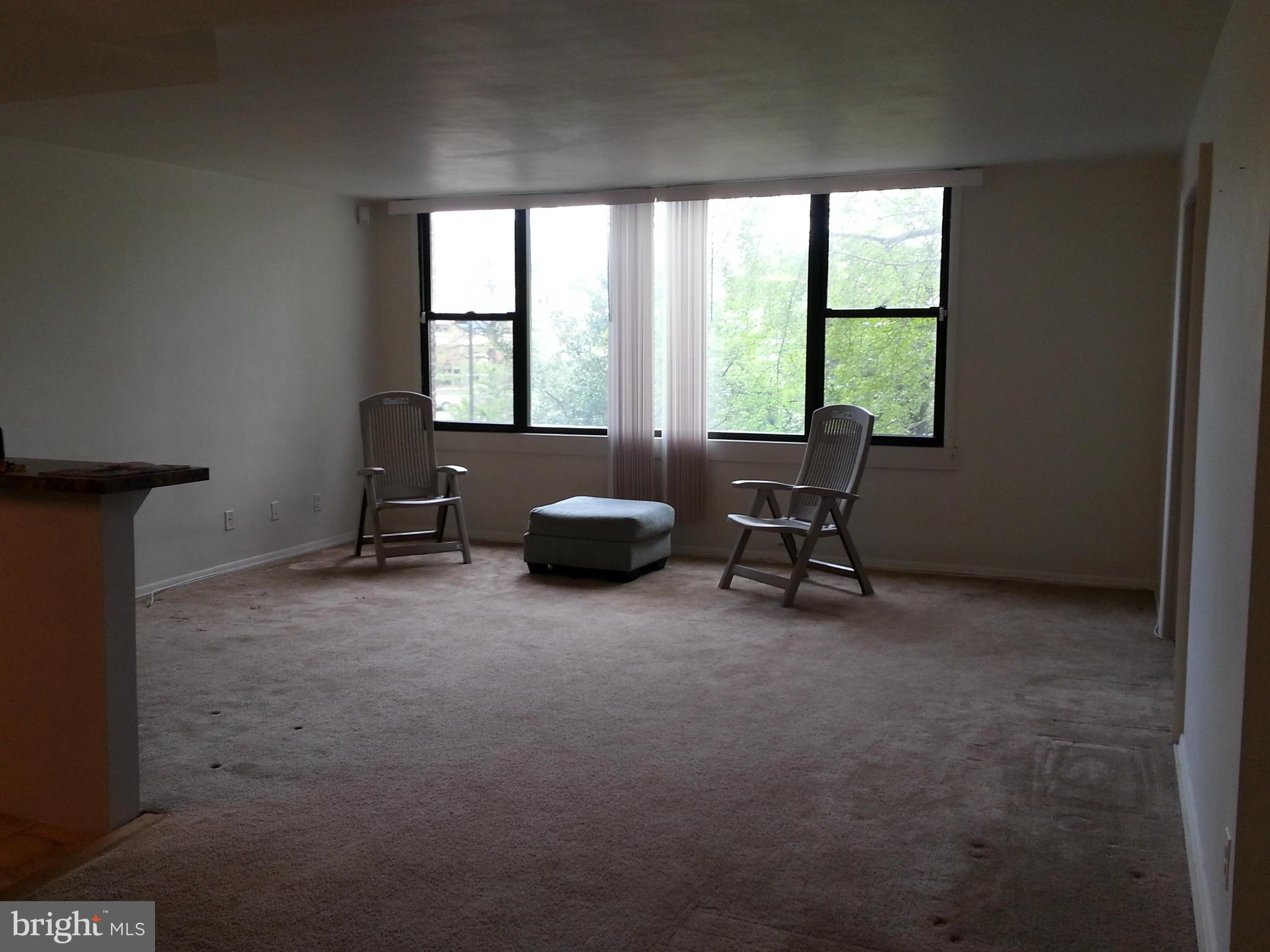 FORTY SIX HUNDRED - Residential