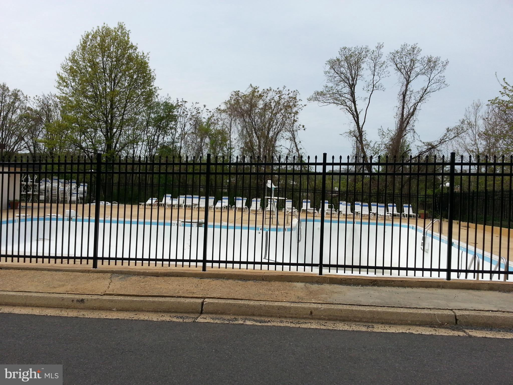 FORTY SIX HUNDRED - Residential