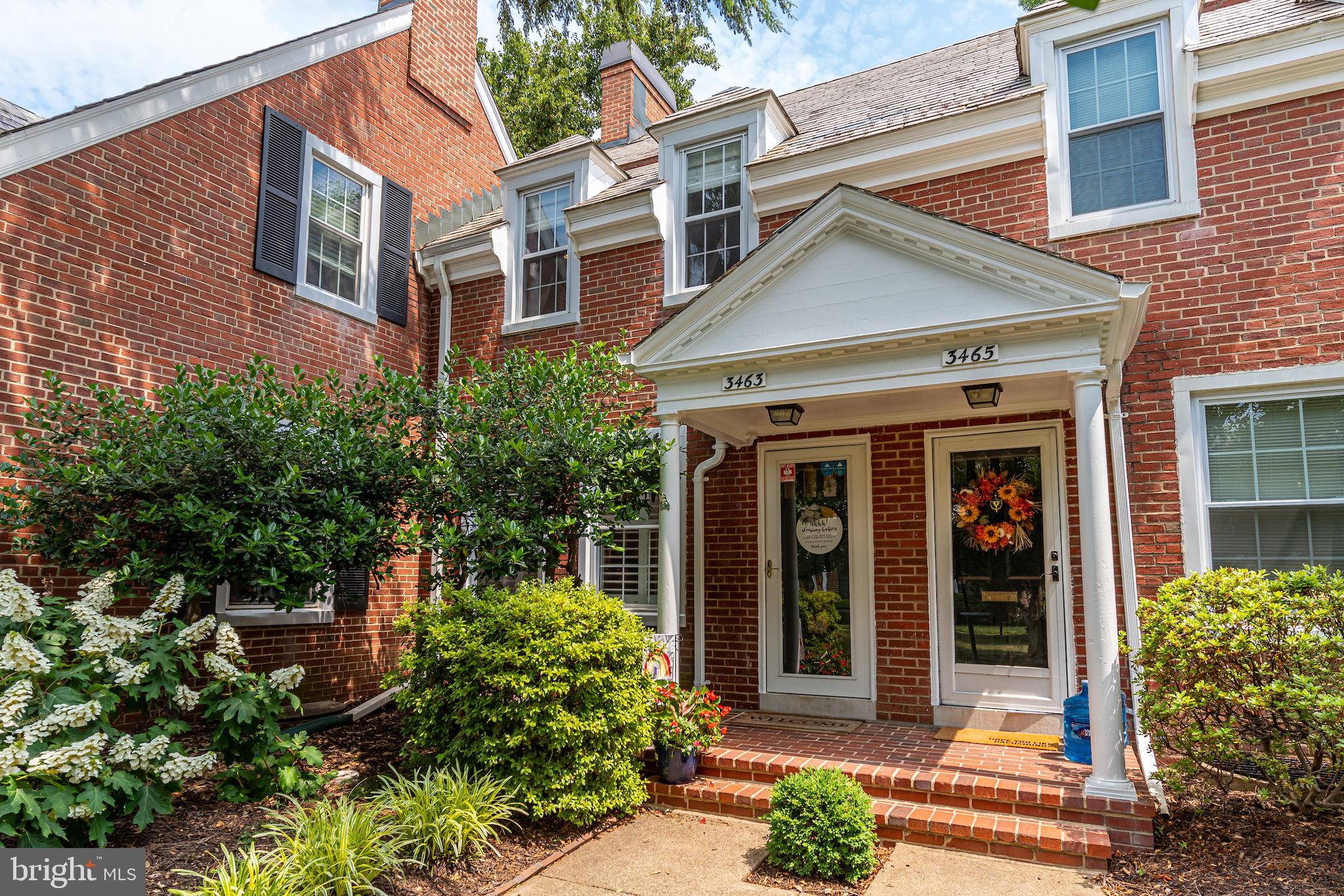 FAIRLINGTON ARBORS - Residential