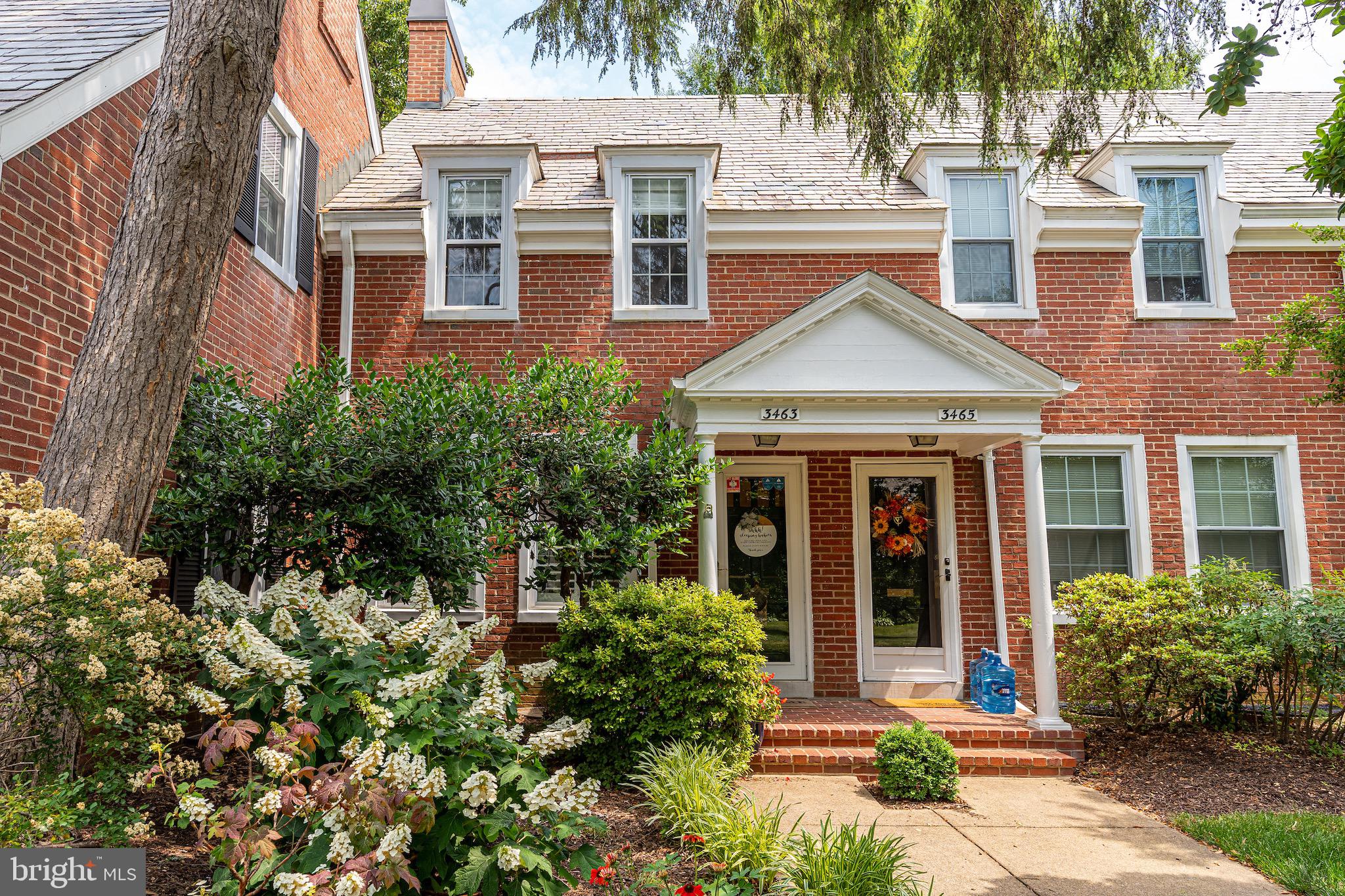 FAIRLINGTON ARBORS - Residential