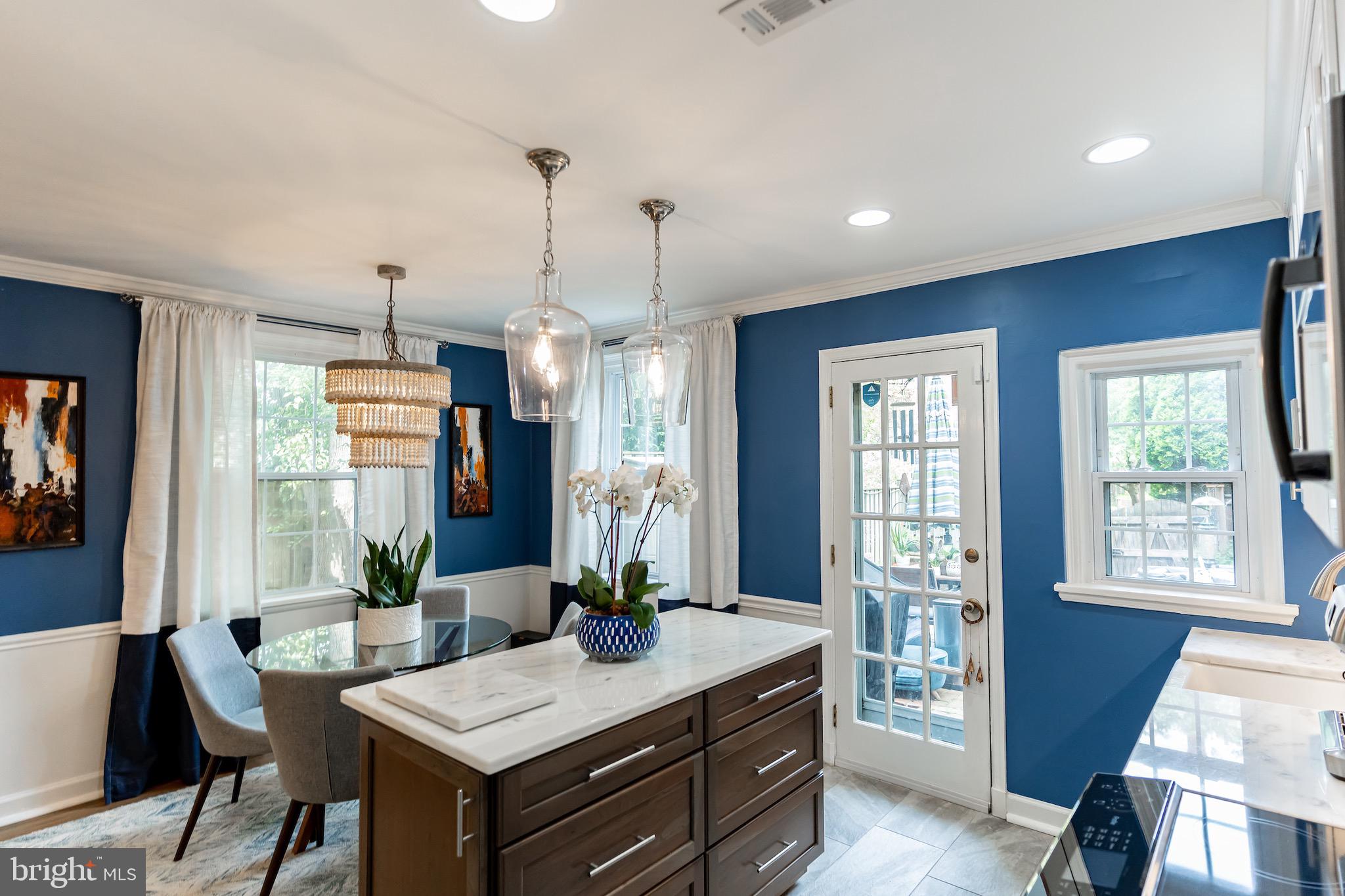 FAIRLINGTON ARBORS - Residential