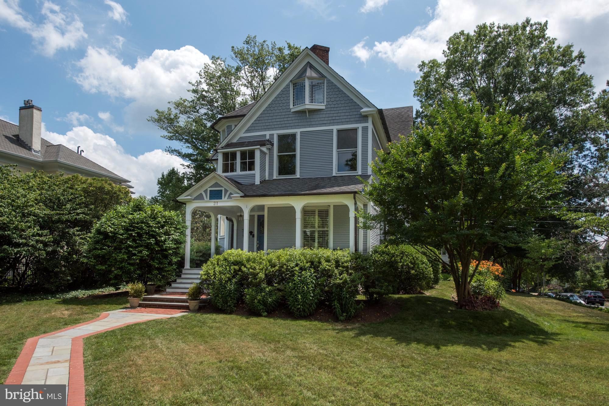 MURRAY HILL - Residential