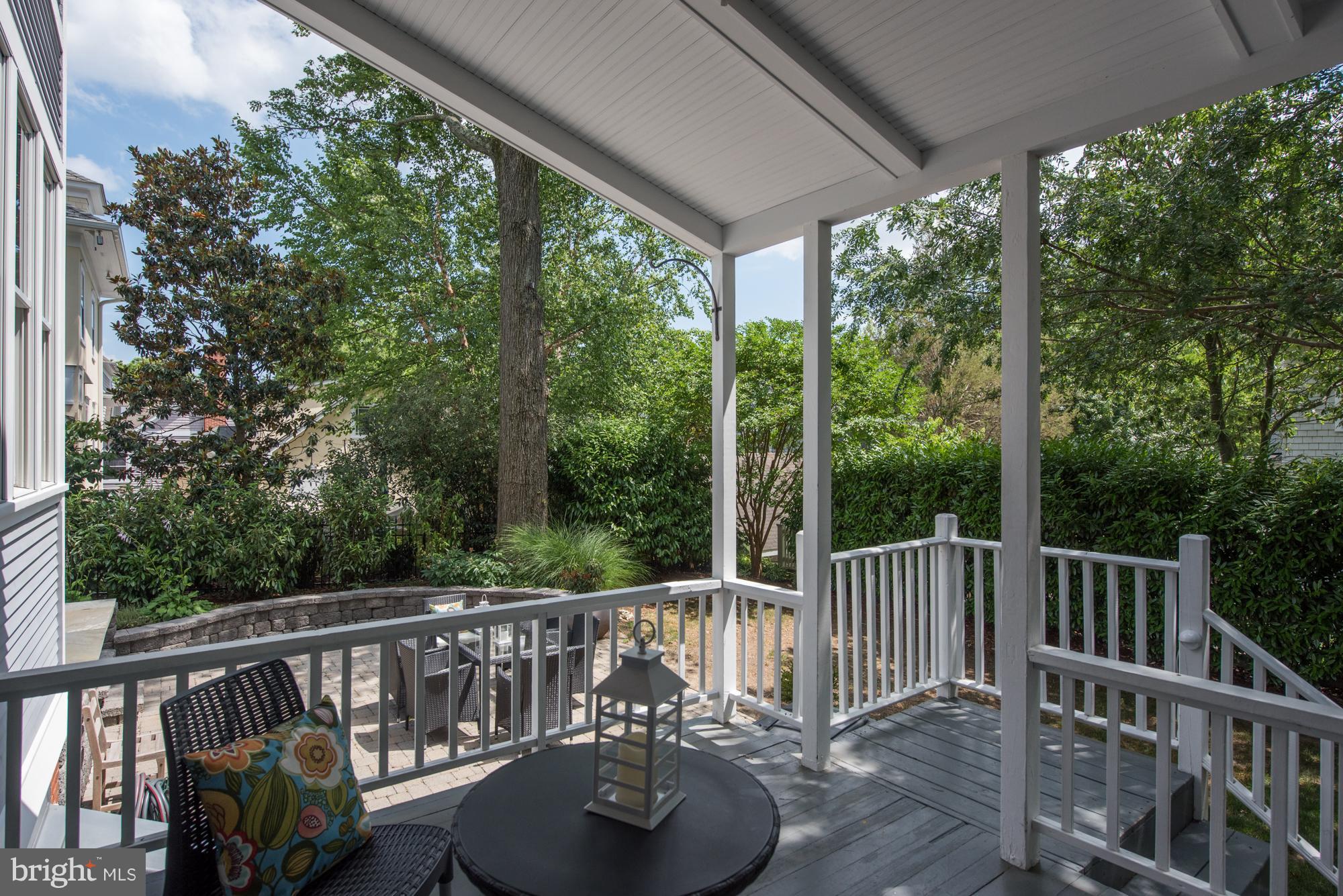 MURRAY HILL - Residential