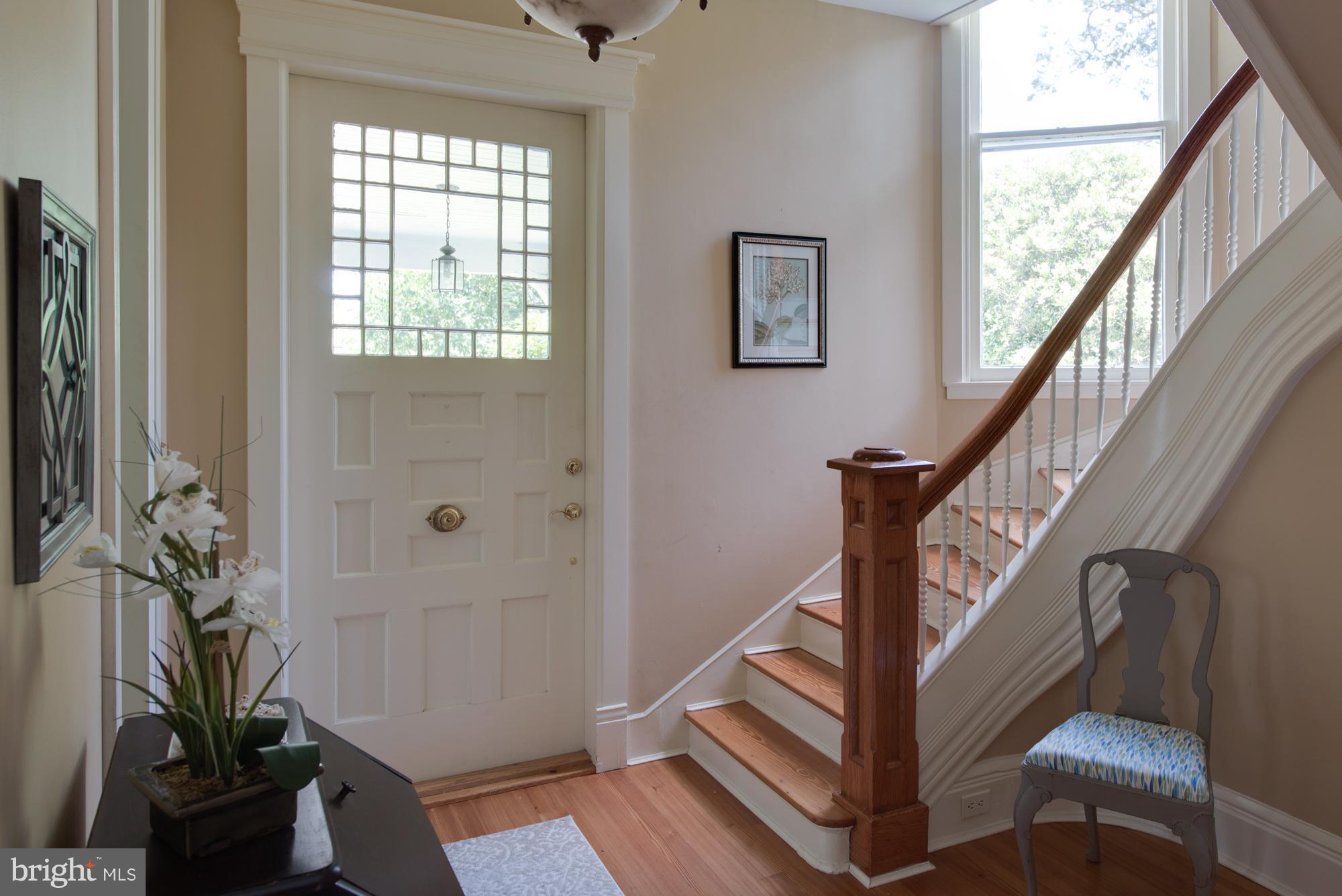 MURRAY HILL - Residential