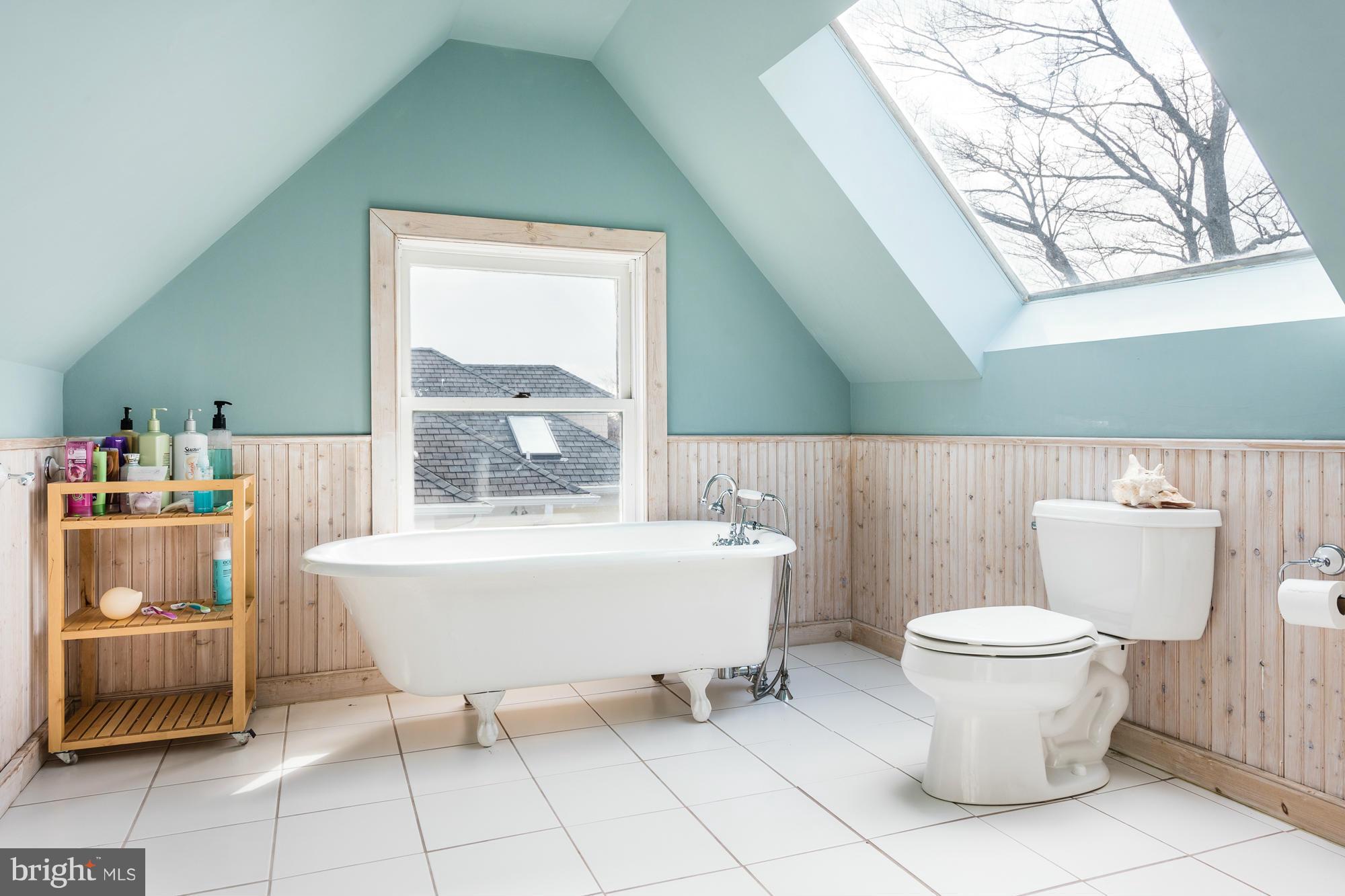 MURRAY HILL - Residential