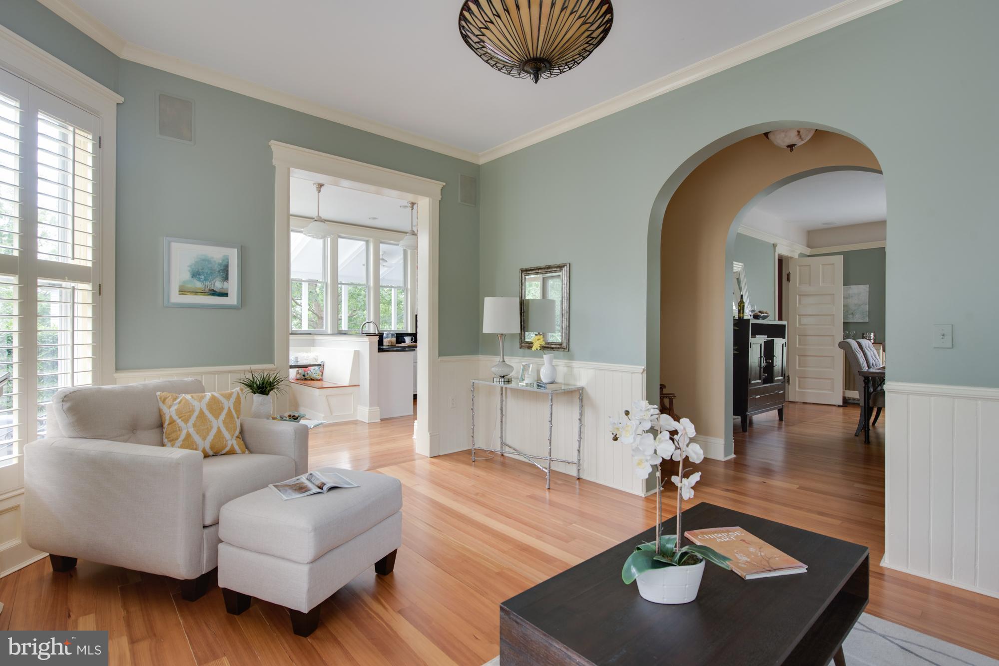 MURRAY HILL - Residential