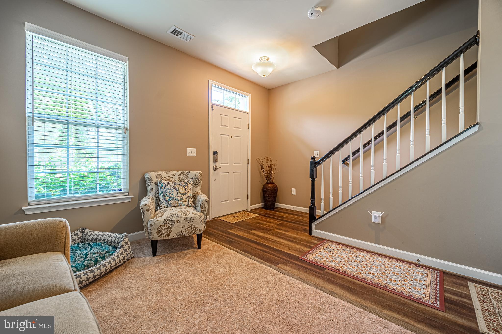 VICTORY PROMENADE - Residential Lease