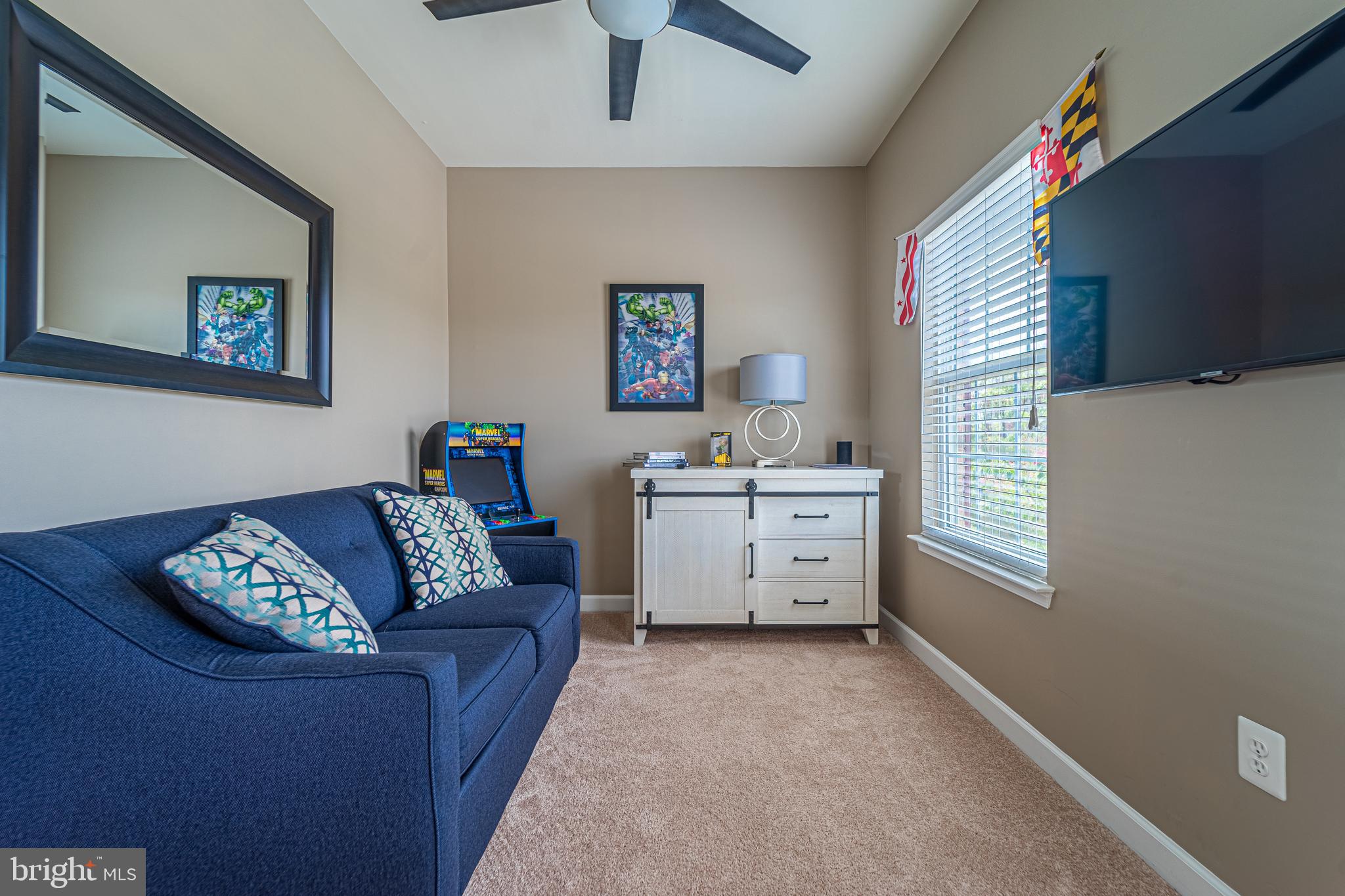 VICTORY PROMENADE - Residential Lease