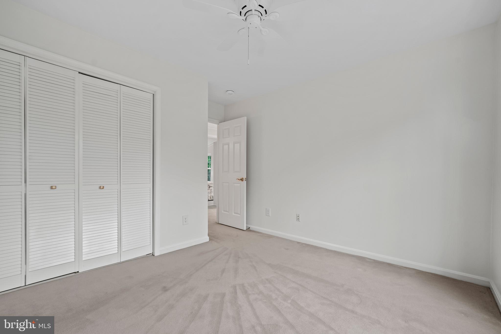 SPRING LAKE ESTATES WEST - Residential