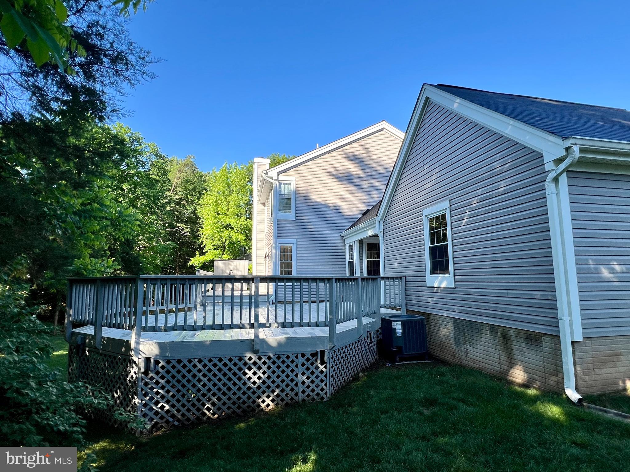 SPRING LAKE ESTATES WEST - Residential