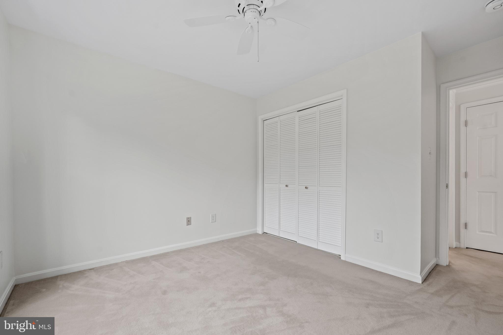 SPRING LAKE ESTATES WEST - Residential