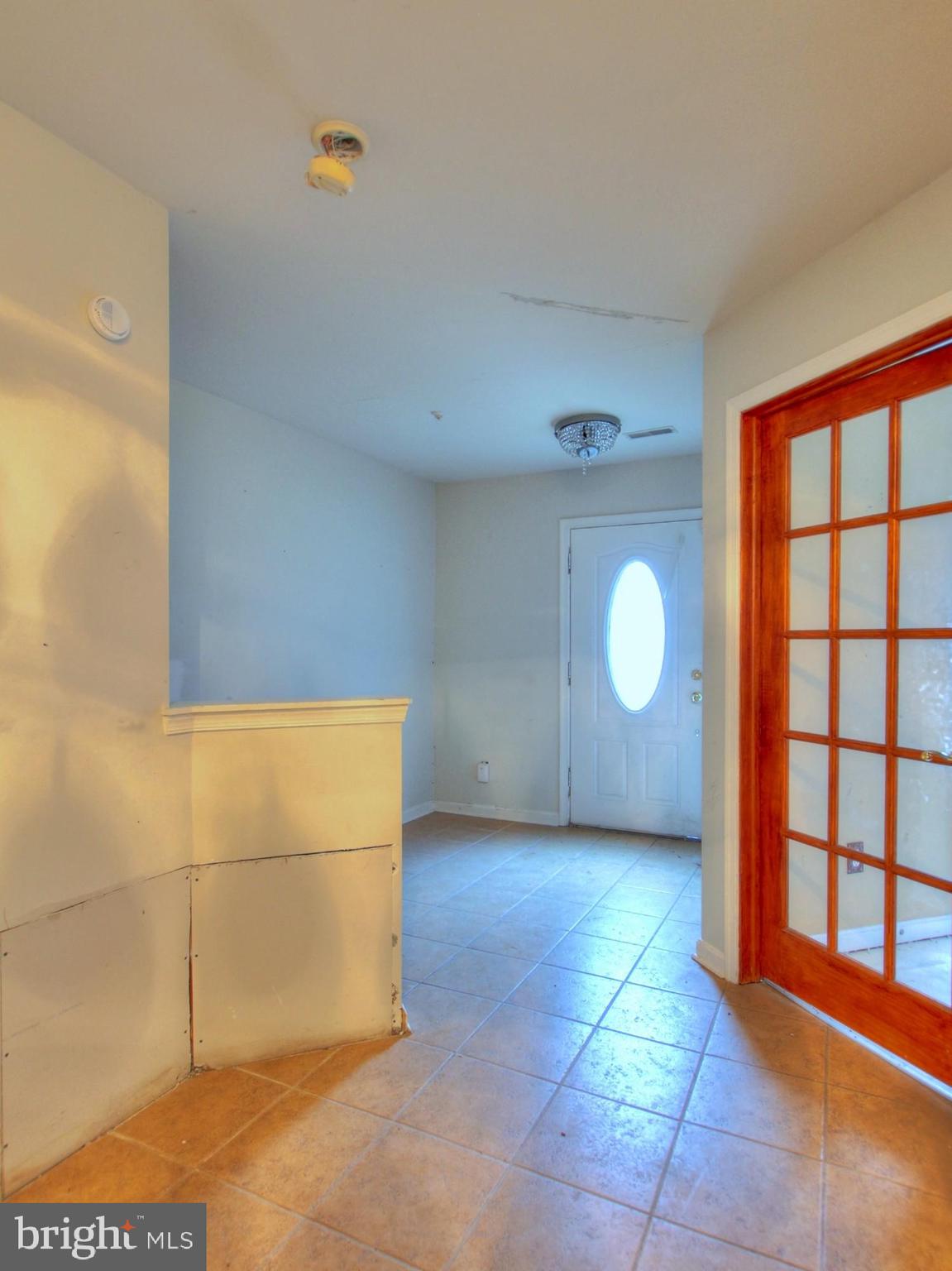 CARRIAGE PINES/LAKE VILL - Residential