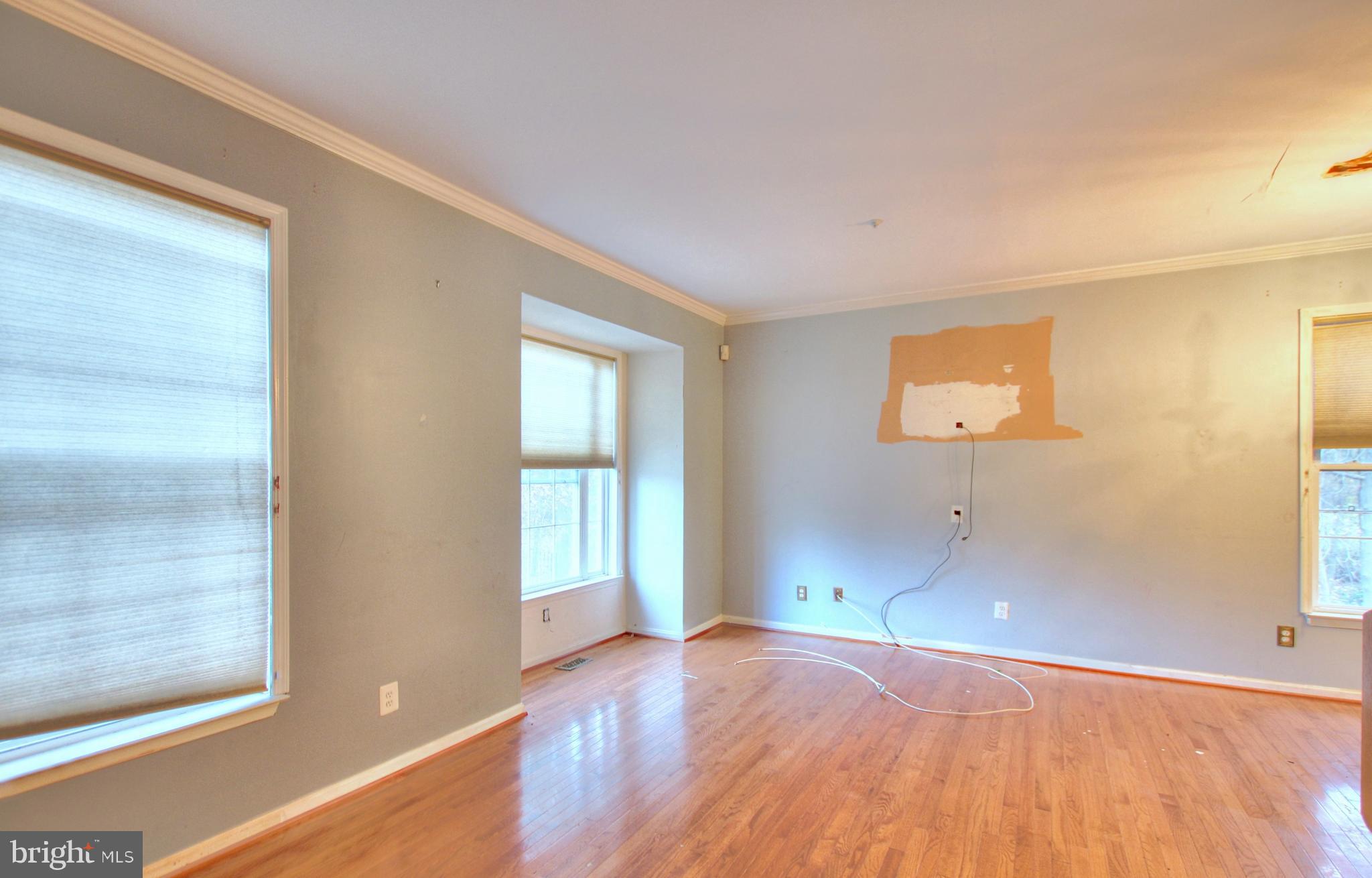 CARRIAGE PINES/LAKE VILL - Residential