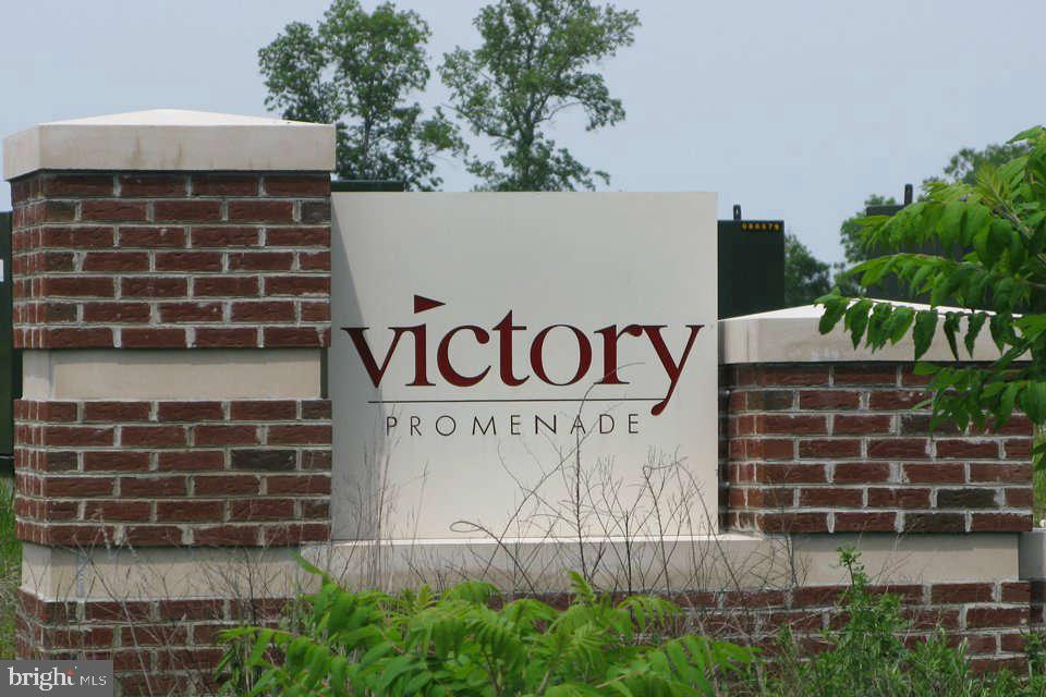 SUMMERFIELD AT MORGAN ST - Residential