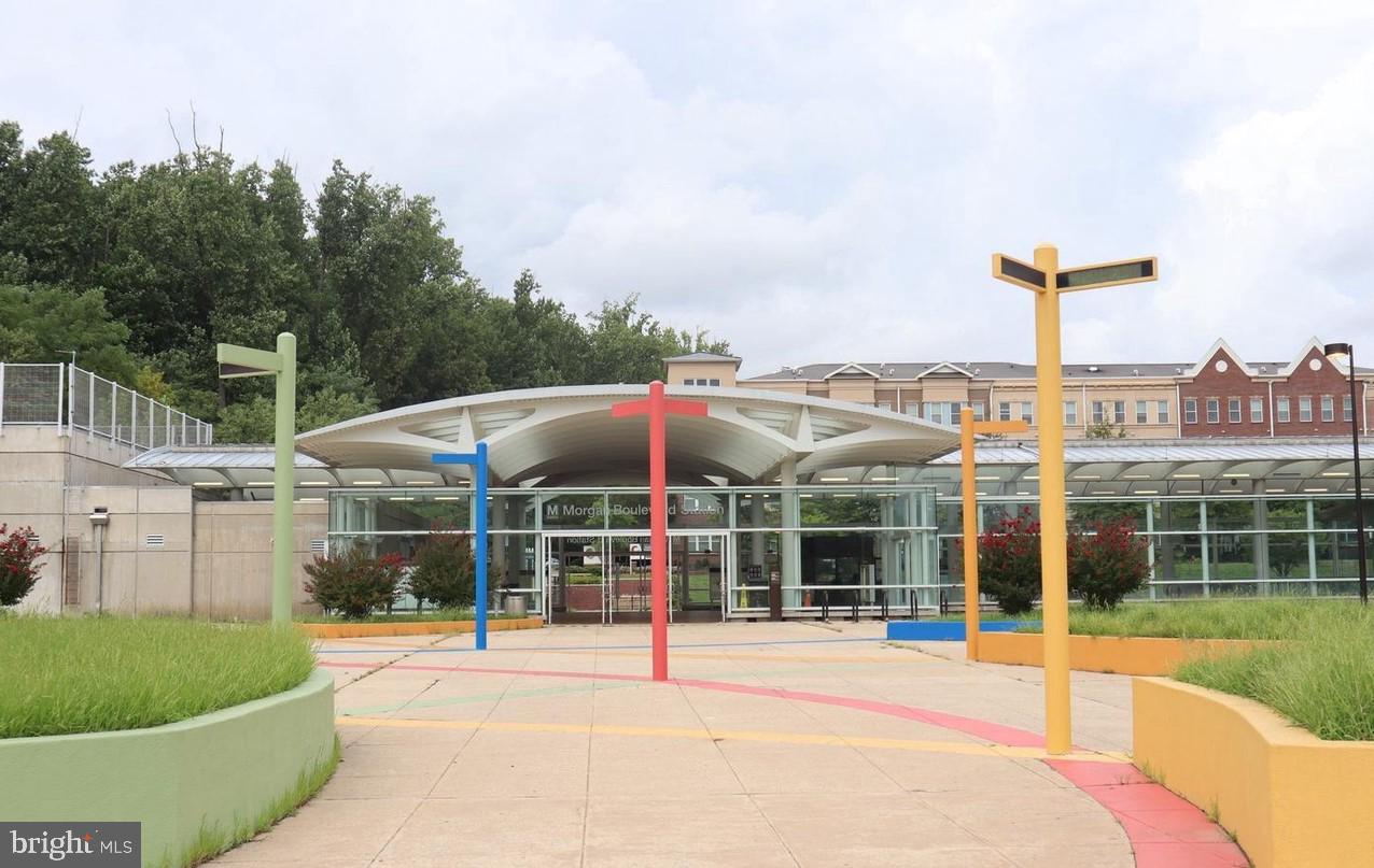 SUMMERFIELD AT MORGAN ST - Residential